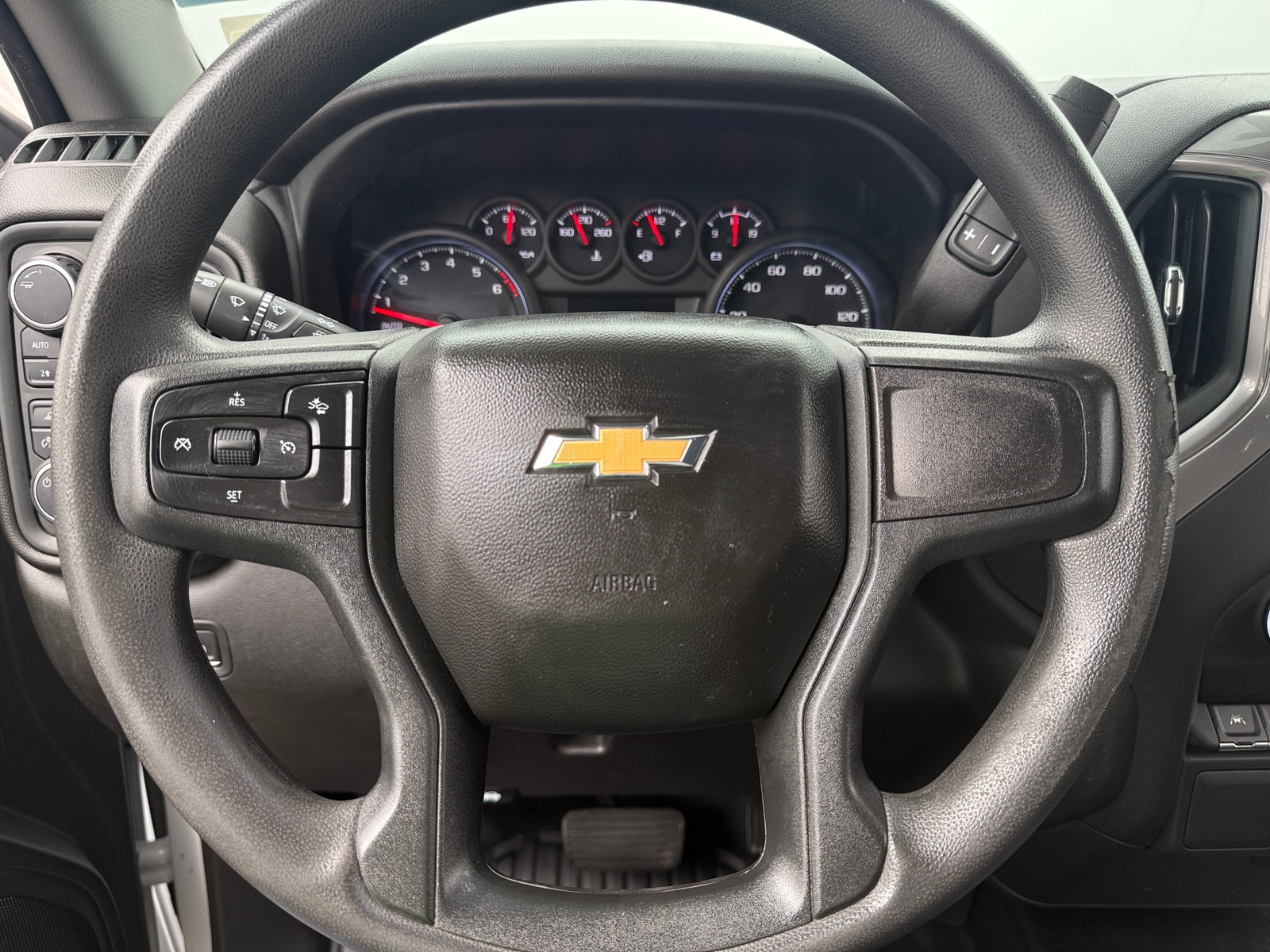 Thumbnail: 2022 Chevrolet Silverado 1500 - 5