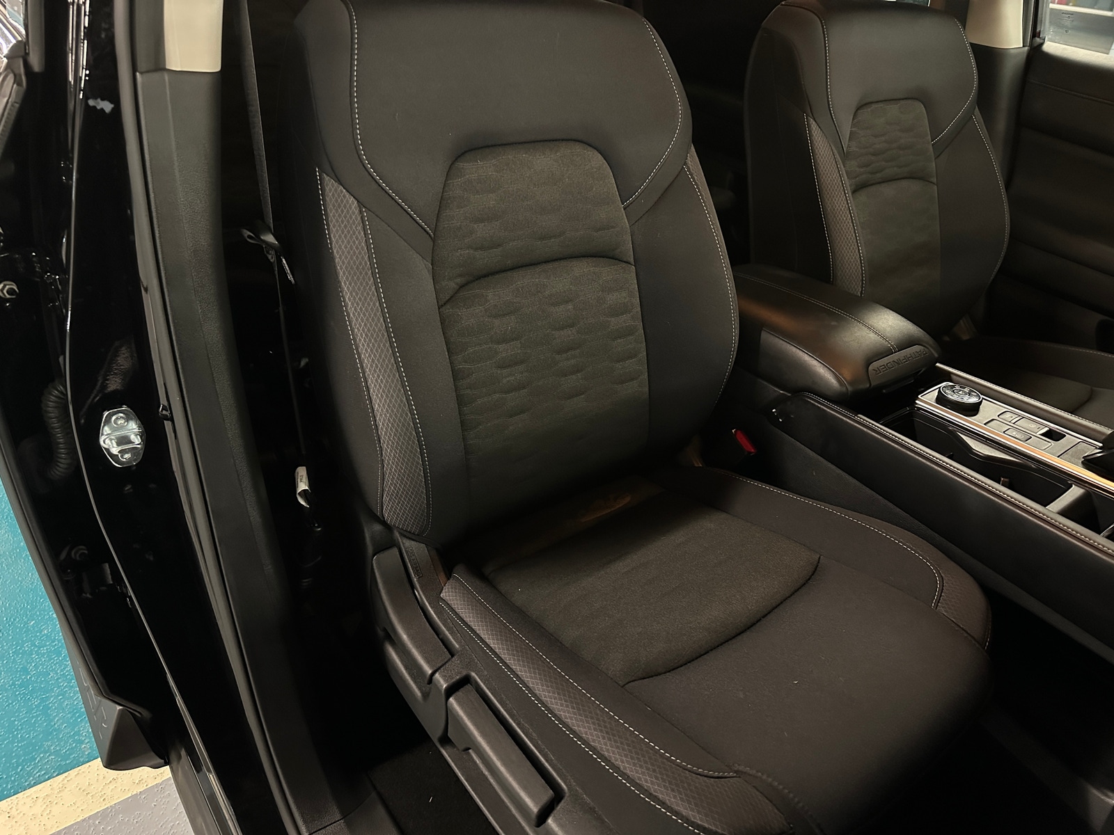 Thumbnail: 2025 Nissan Pathfinder - 2