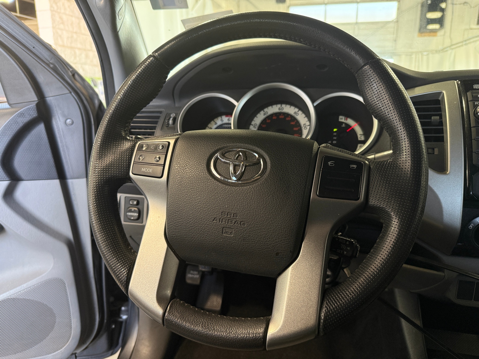 Thumbnail: 2013 Toyota Tacoma - 5