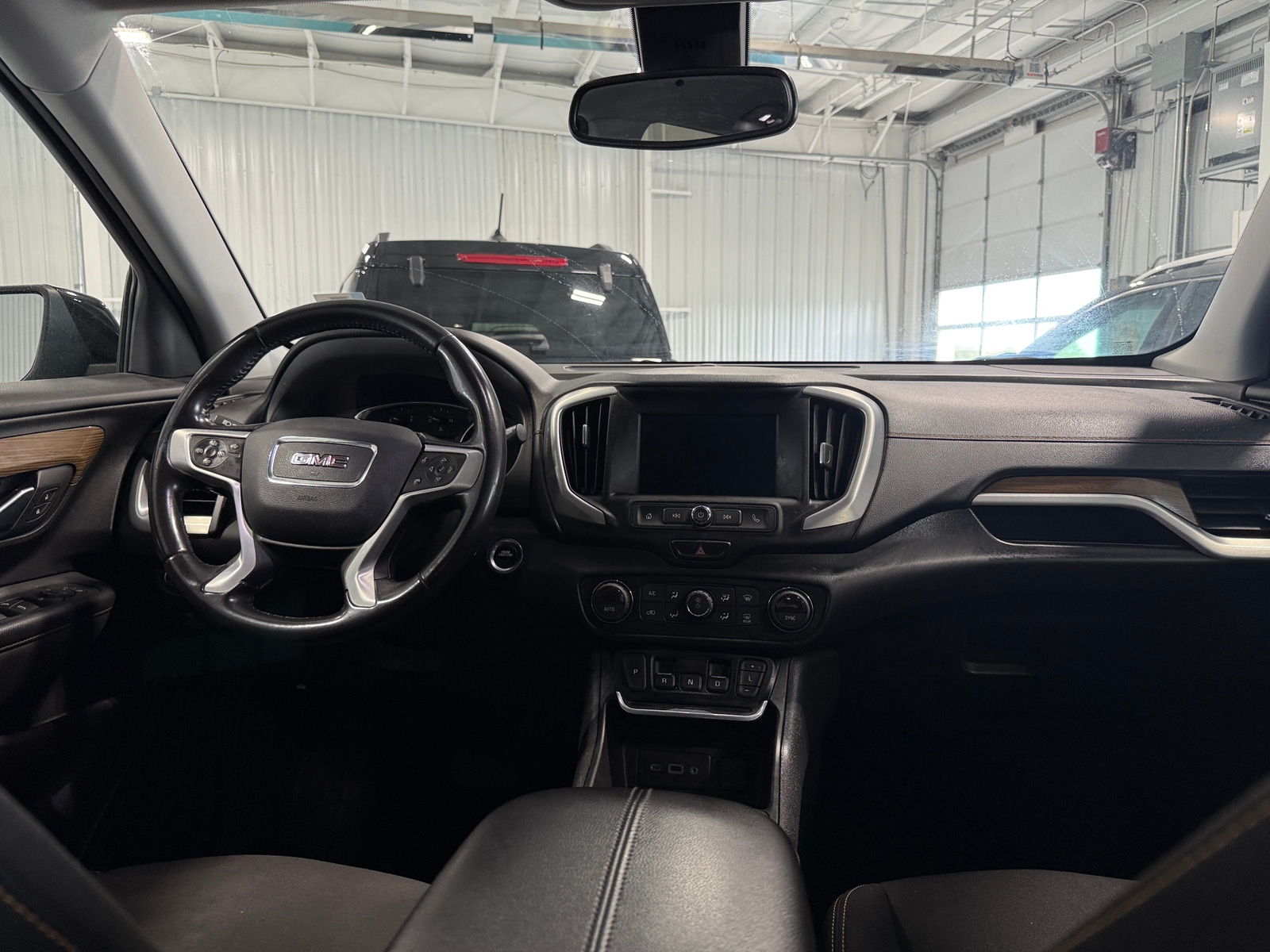 Thumbnail: 2021 GMC Terrain - 3