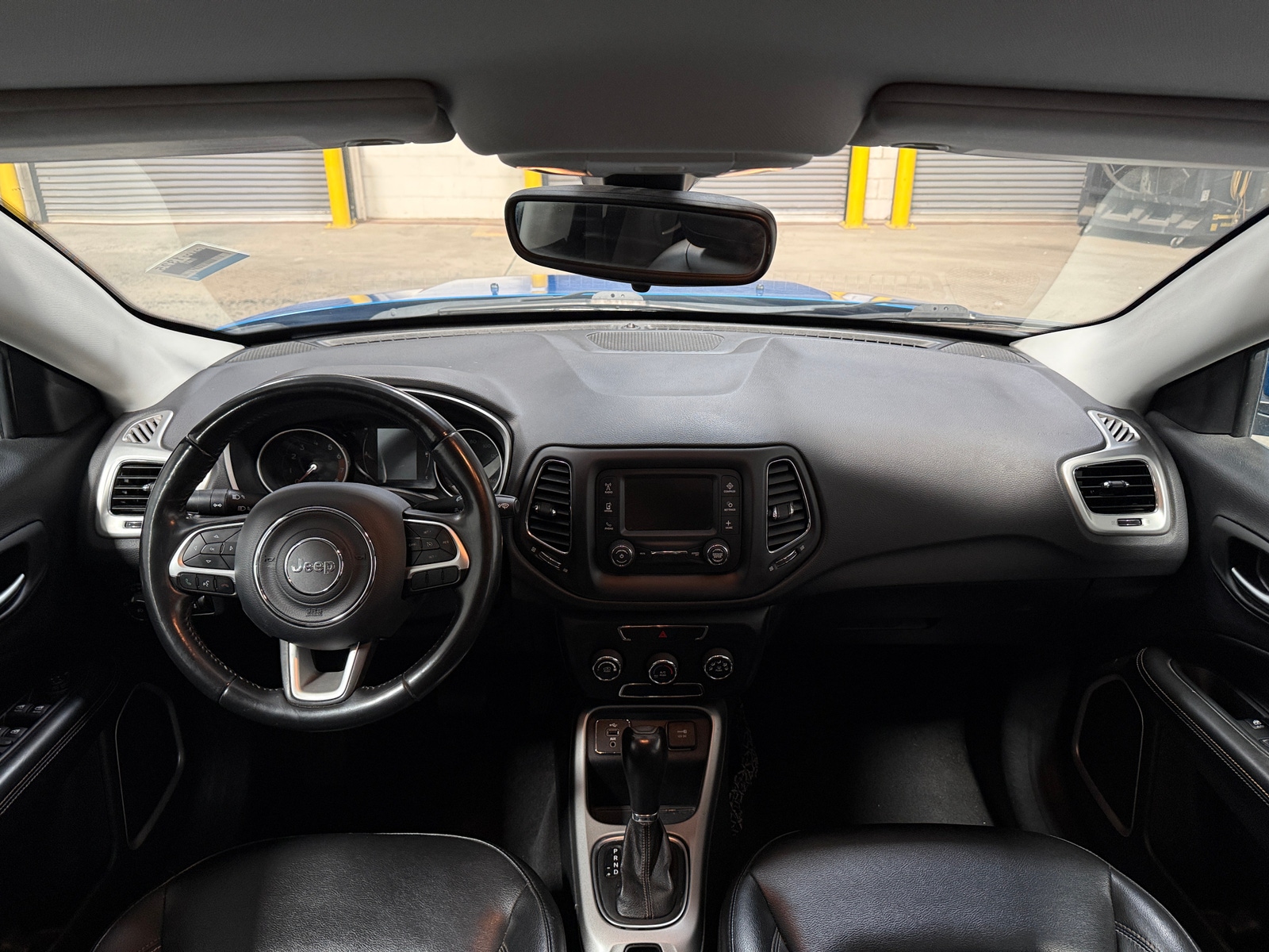 Thumbnail: 2018 Jeep Compass - 3
