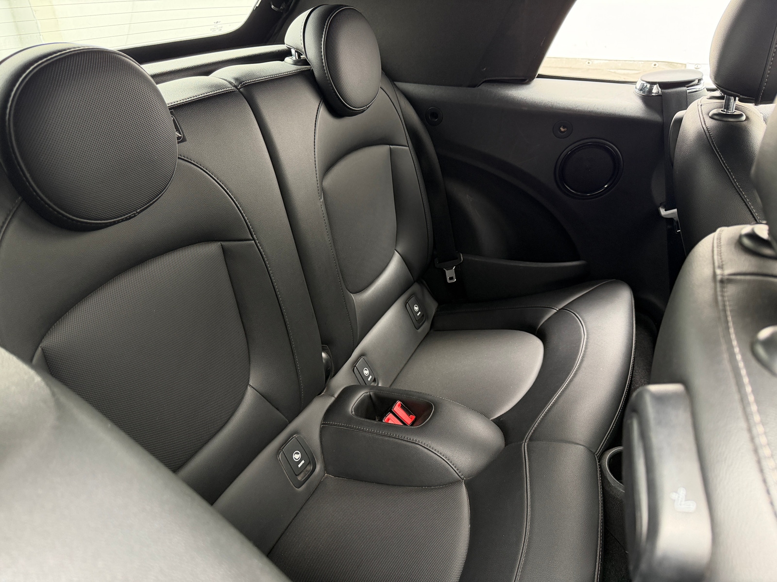 Thumbnail: 2019 MINI Cooper Convertible - 6