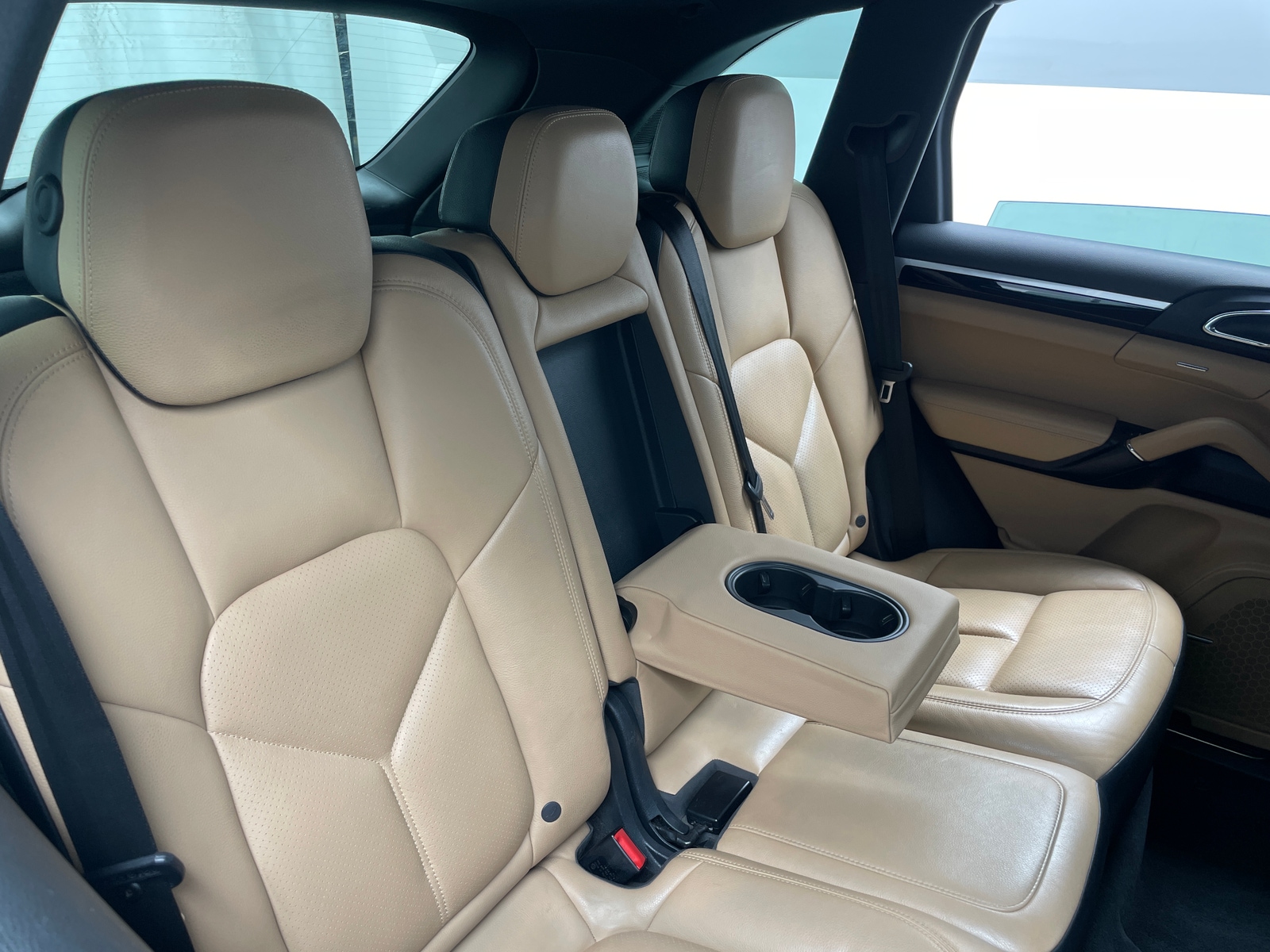 Thumbnail: 2016 Porsche Cayenne - 5