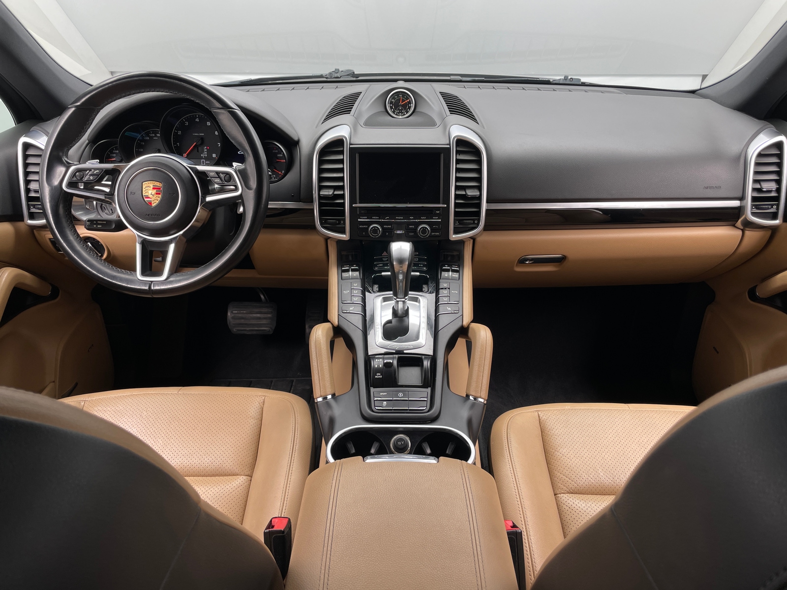 Thumbnail: 2016 Porsche Cayenne - 2