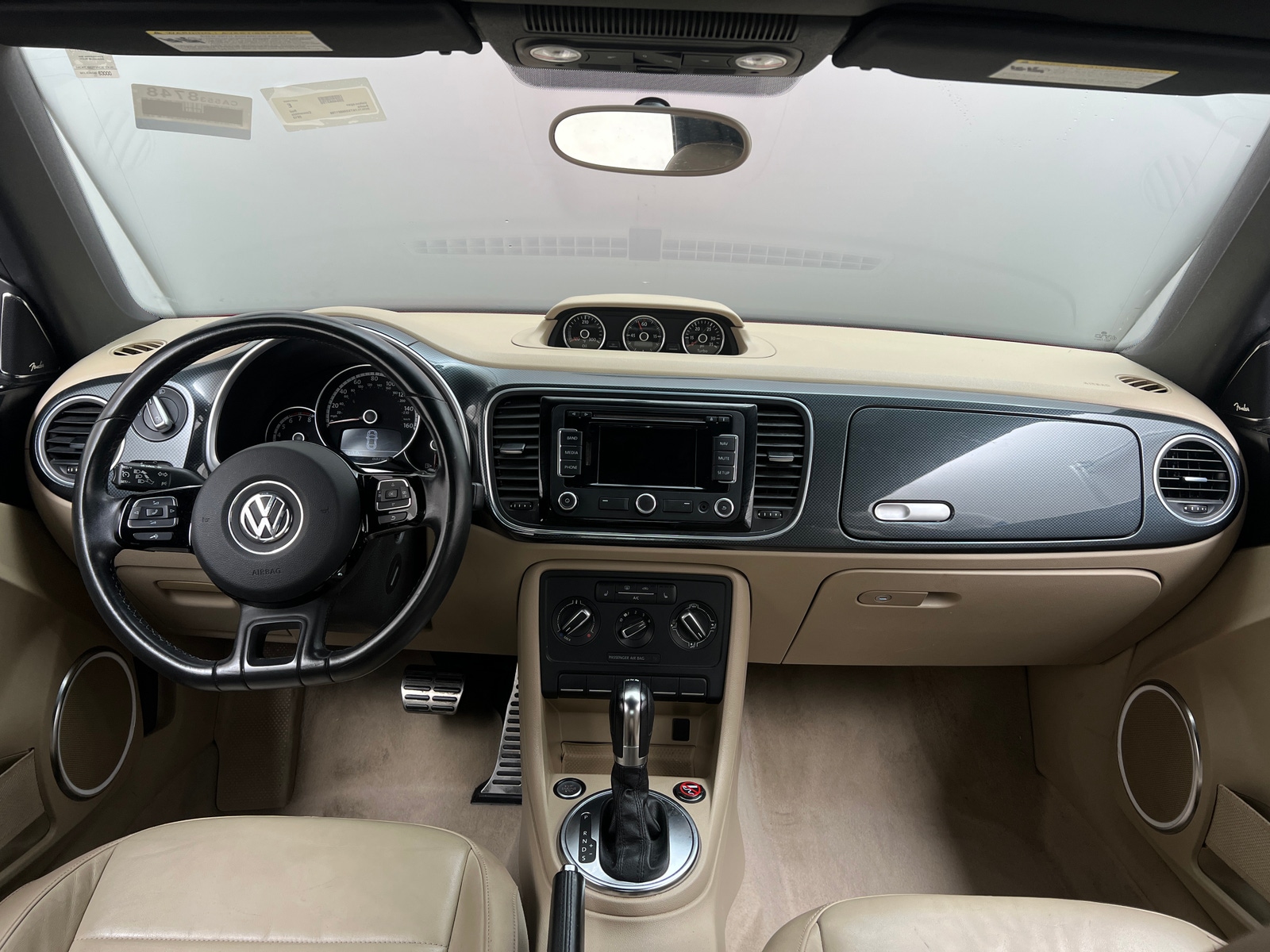 Thumbnail: 2013 Volkswagen Beetle - 3