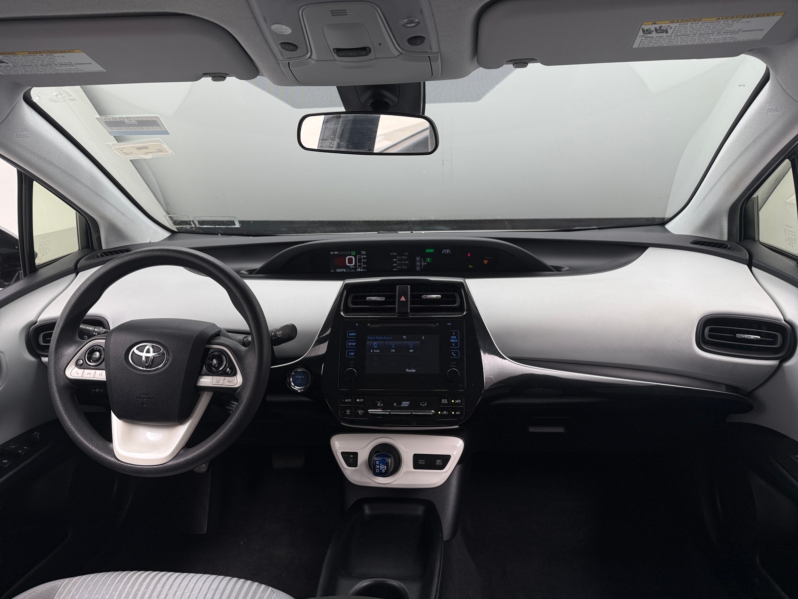Thumbnail: 2018 Toyota Prius - 3