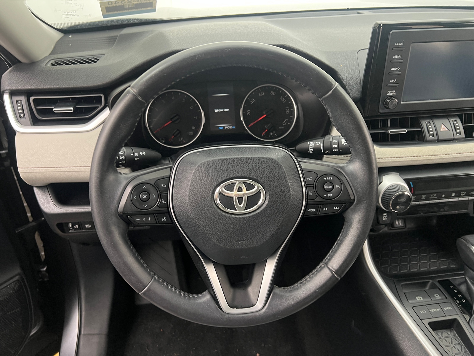 Thumbnail: 2019 Toyota RAV4 - 4