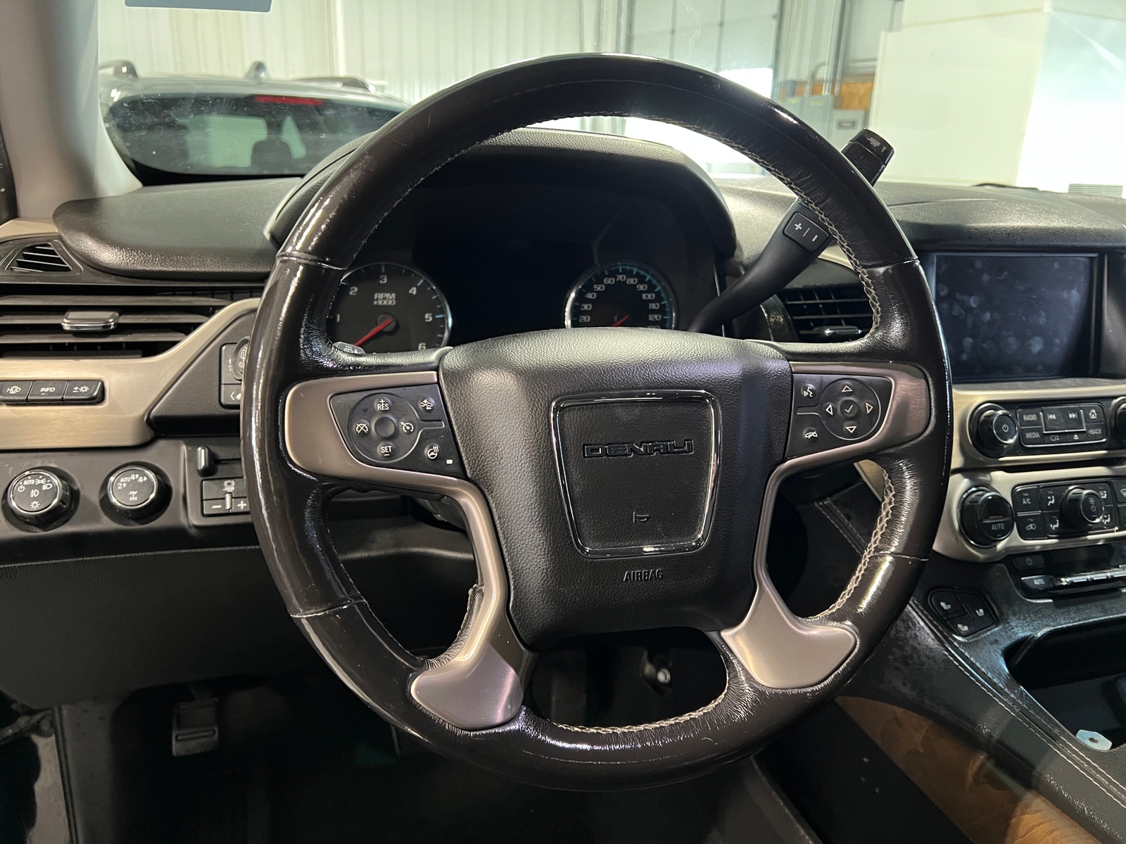 Thumbnail: 2018 GMC Yukon - 5