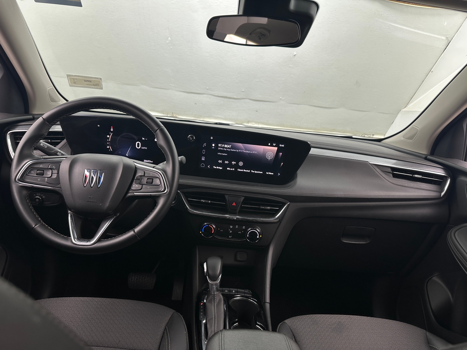 Thumbnail: 2025 Buick Encore GX - 2