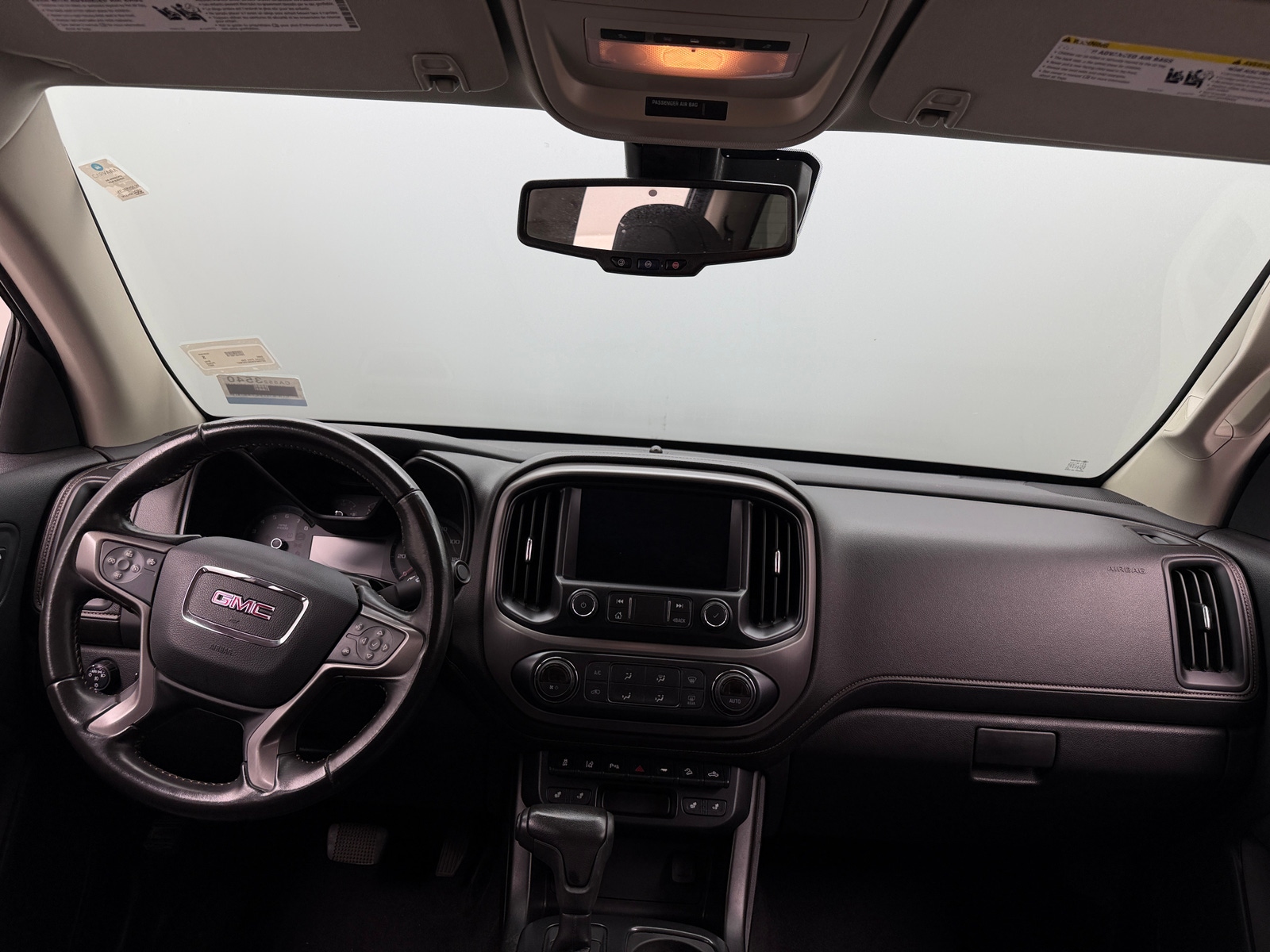 Thumbnail: 2021 GMC Canyon - 3