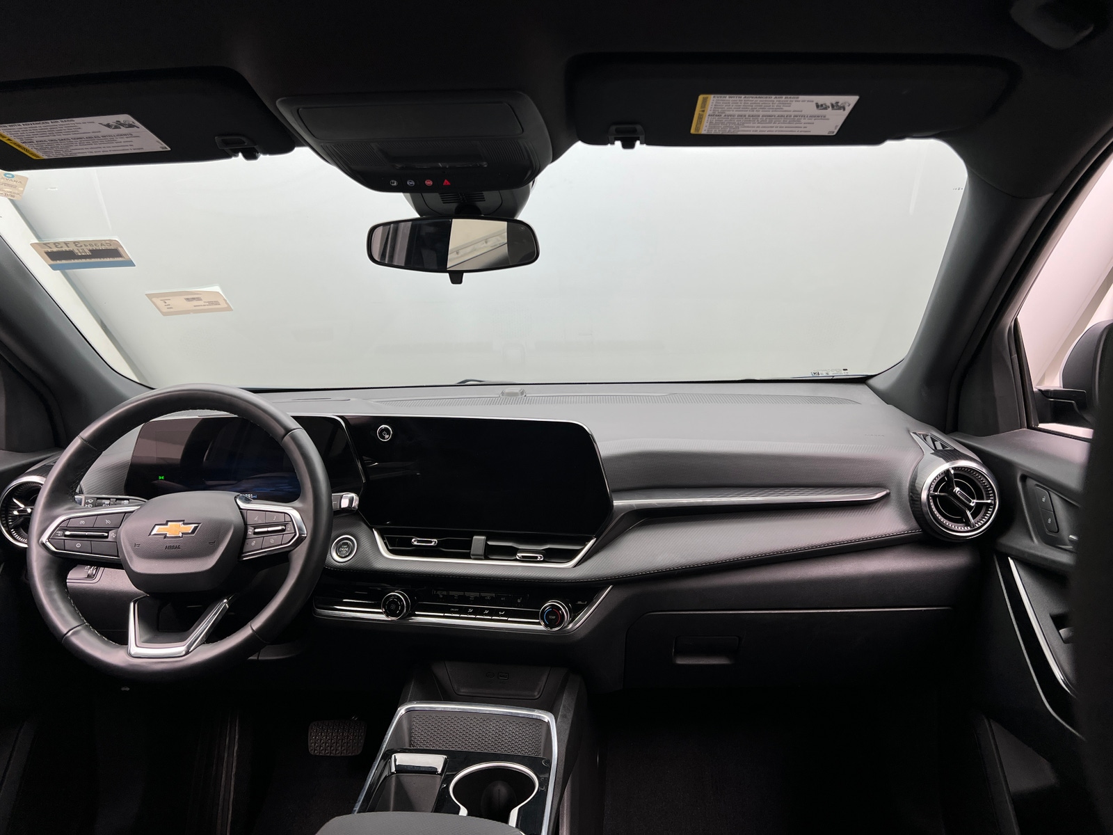 Thumbnail: 2025 Chevrolet Equinox - 3