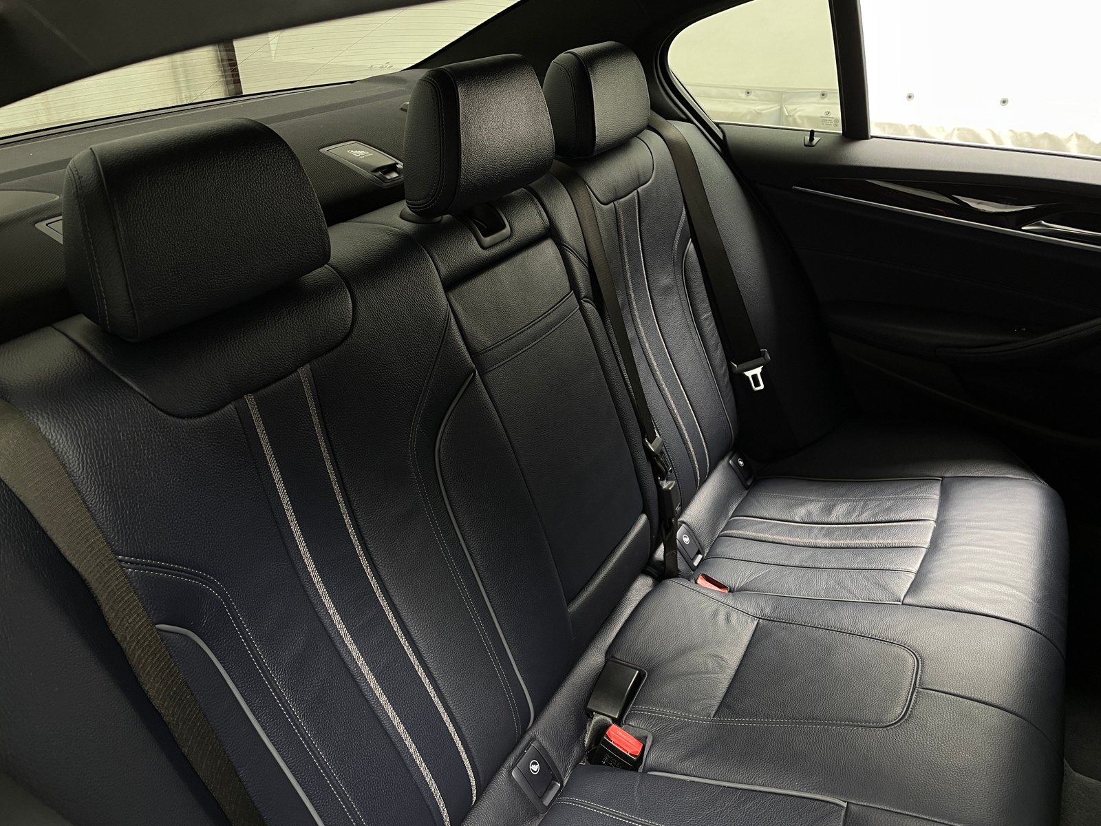 Thumbnail: 2017 BMW 5 Series - 5