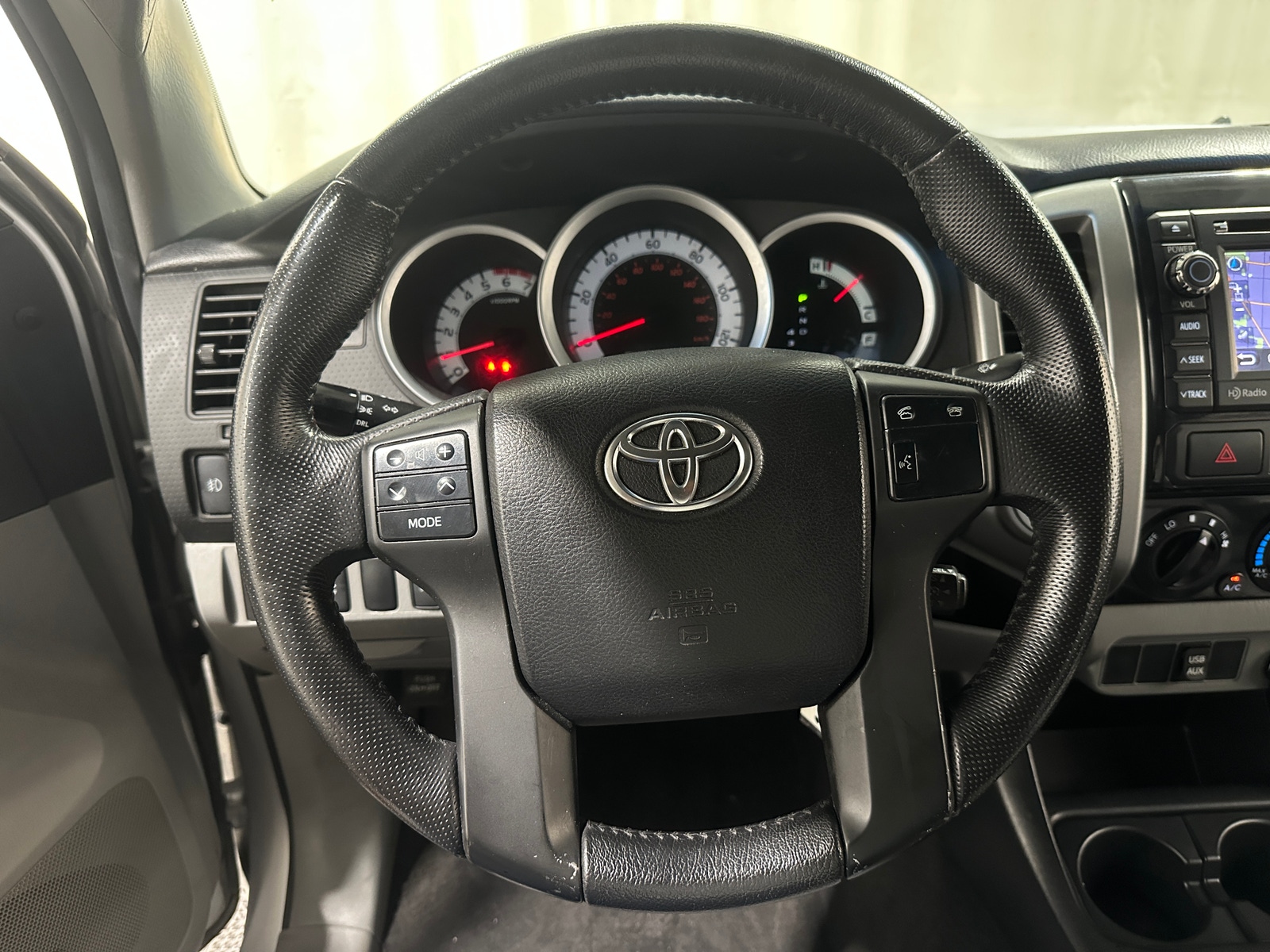 Thumbnail: 2013 Toyota Tacoma - 5
