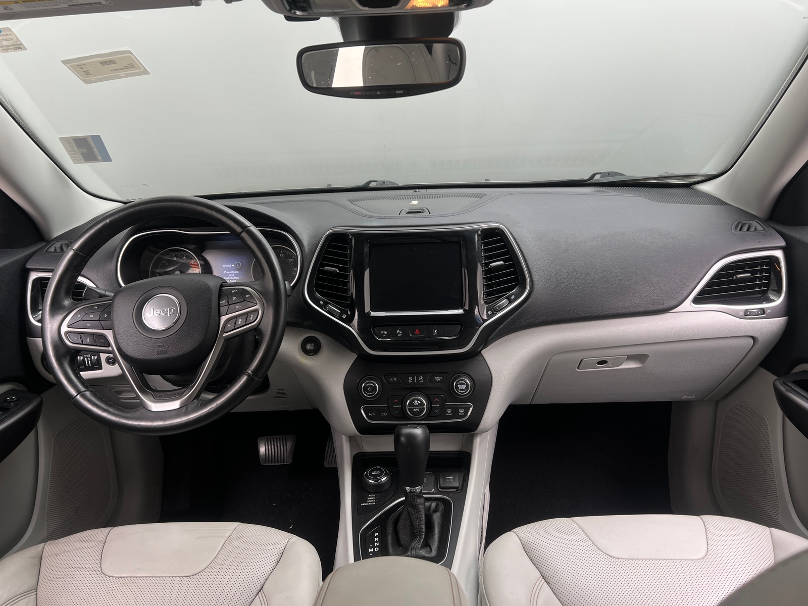 Thumbnail: 2019 Jeep Cherokee - 2