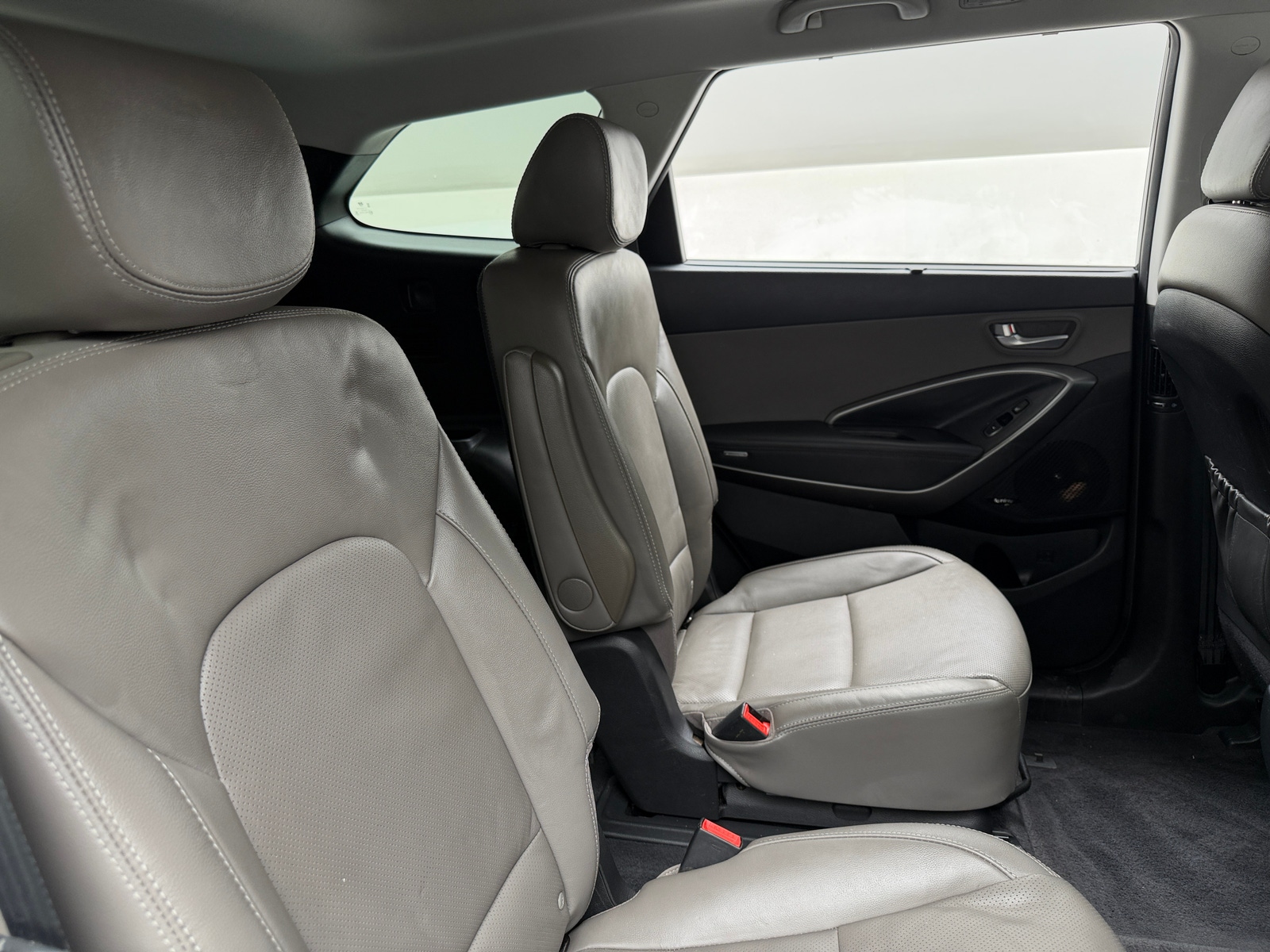 Thumbnail: 2018 Hyundai Santa Fe - 5