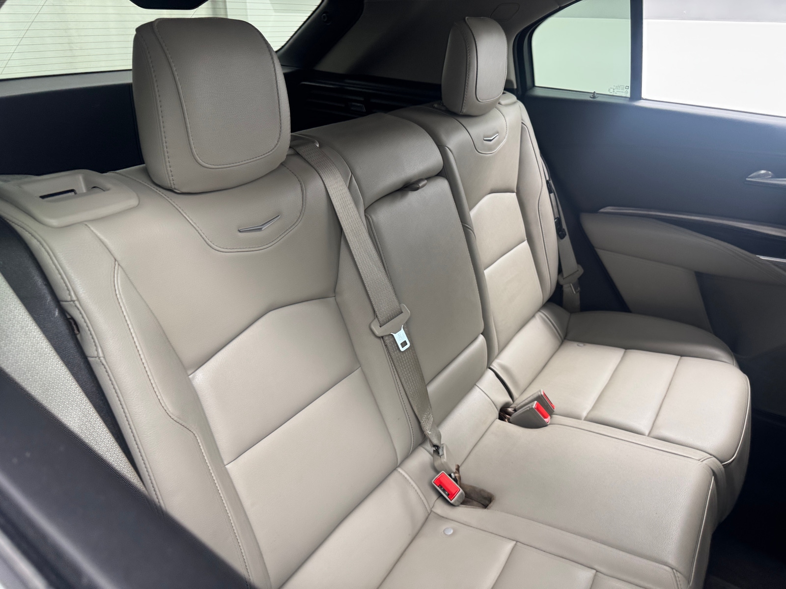 Thumbnail: 2021 Cadillac XT4 - 5