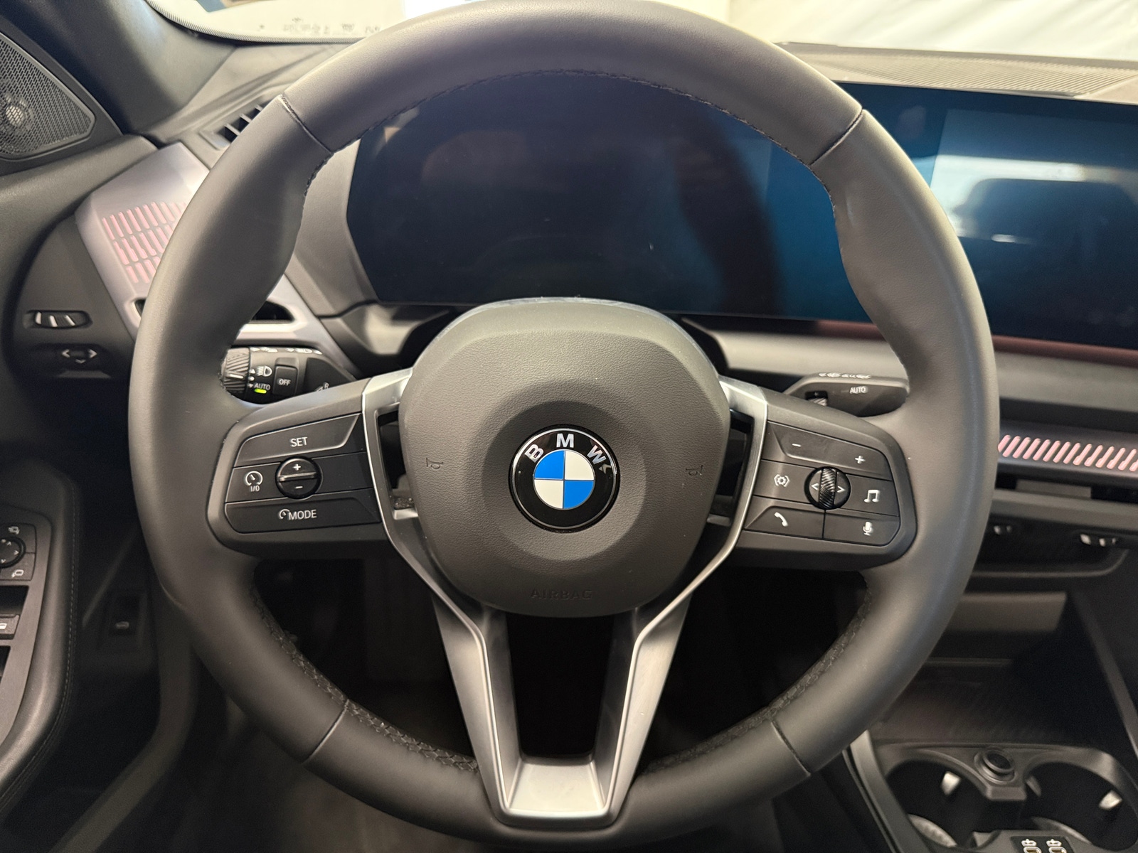 Thumbnail: 2025 BMW 2 Series - 4