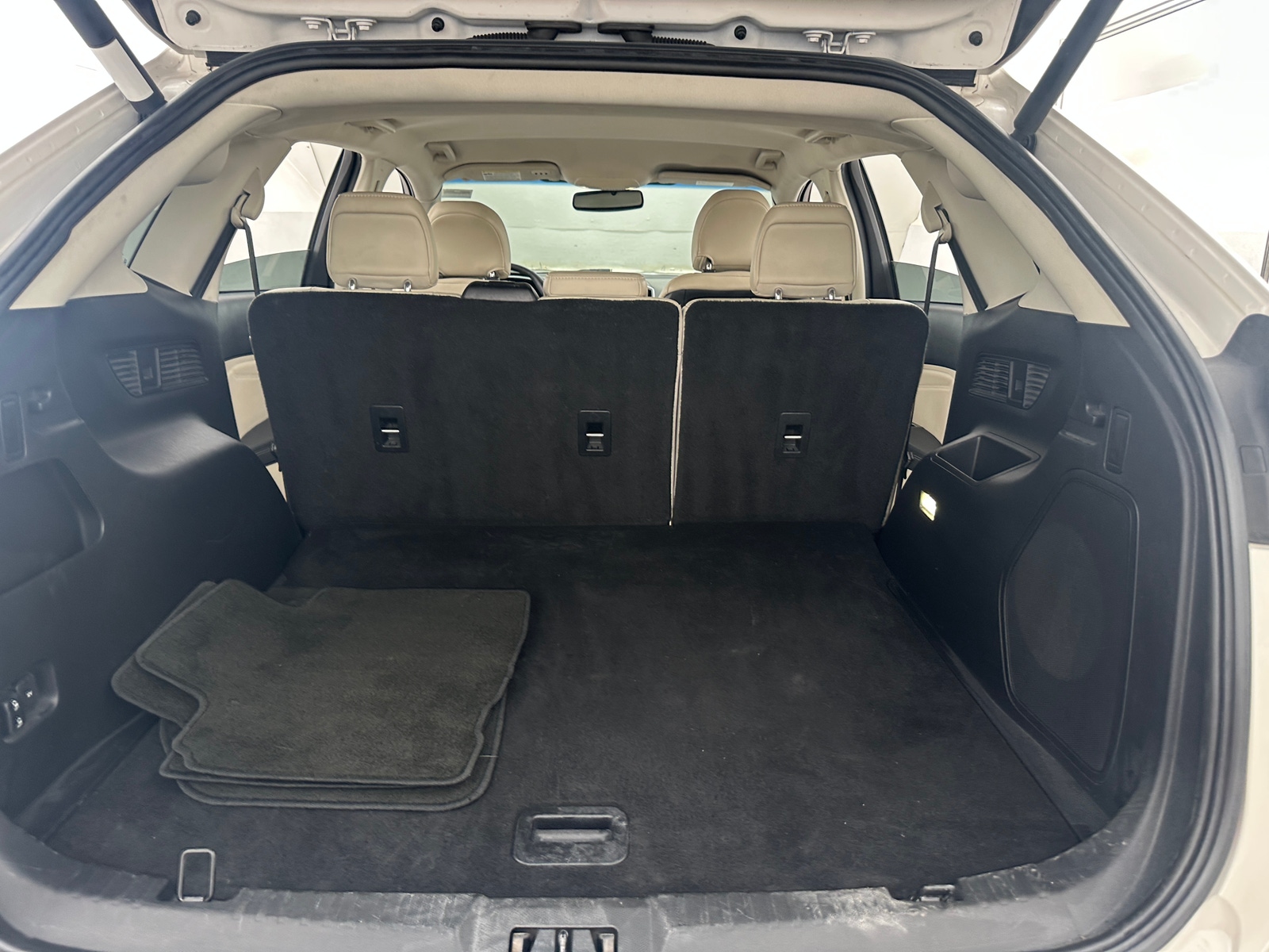 Thumbnail: 2016 Ford Edge - 6