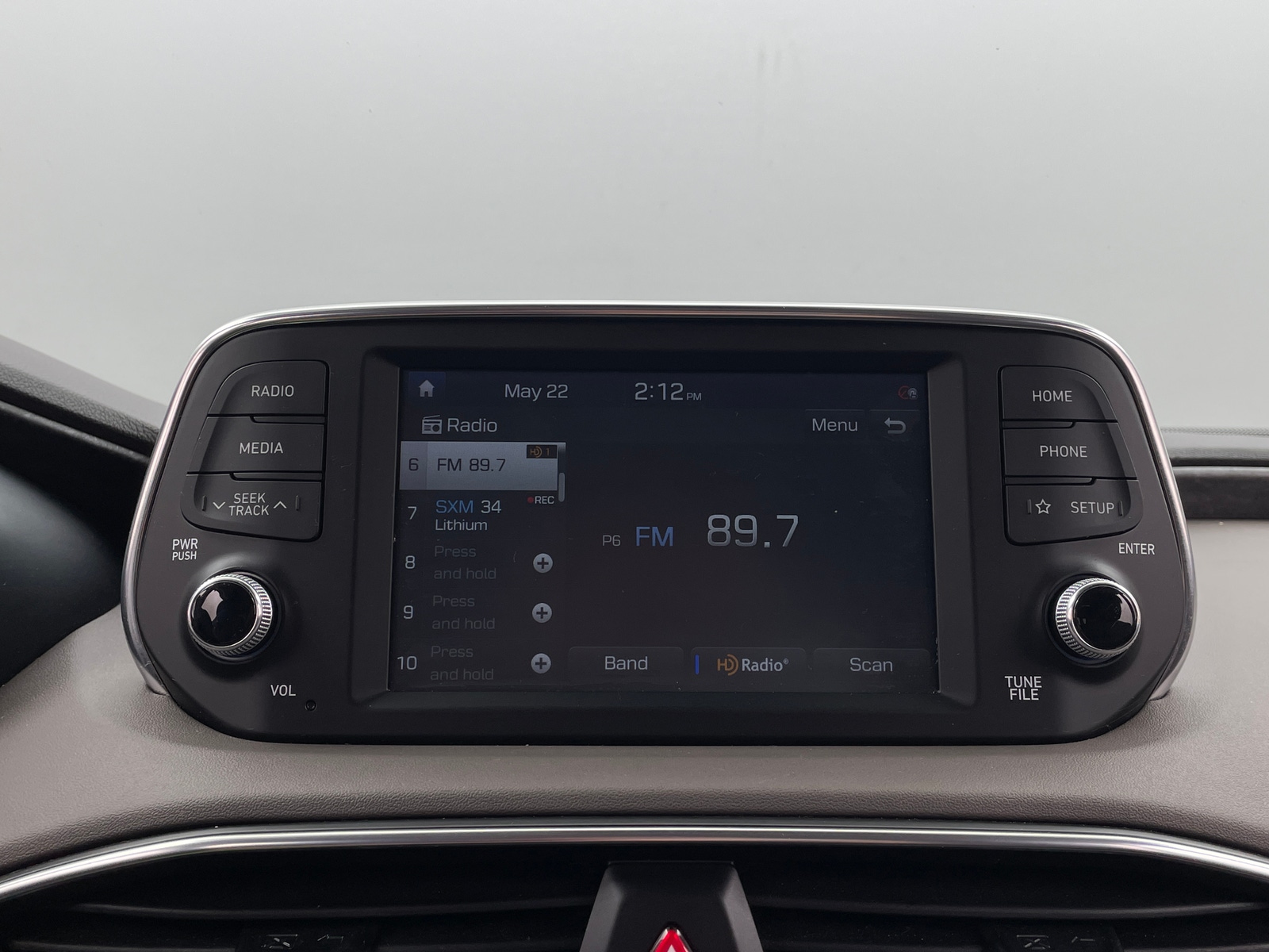 Thumbnail: 2020 Hyundai Santa Fe - 4