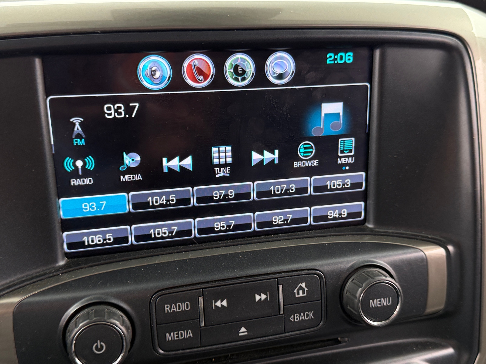 Thumbnail: 2017 Chevrolet Silverado 1500 - 3