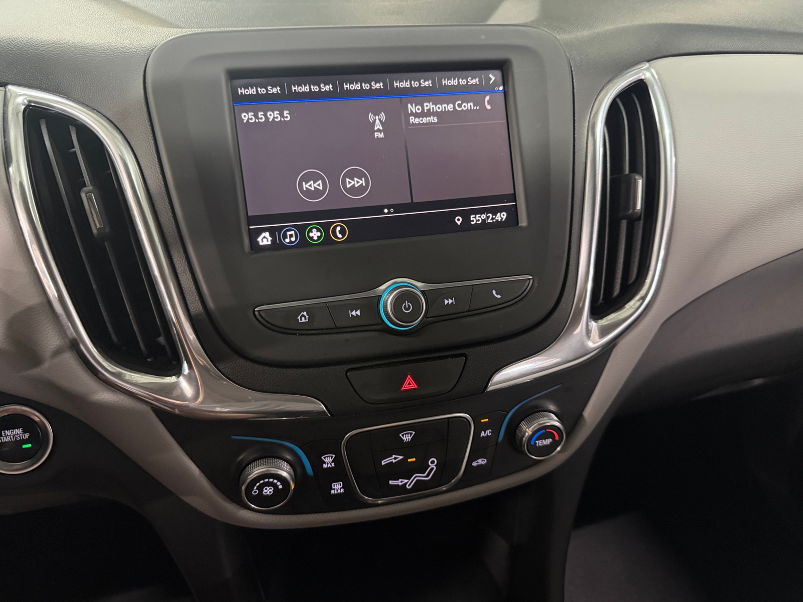 Thumbnail: 2020 Chevrolet Equinox - 4