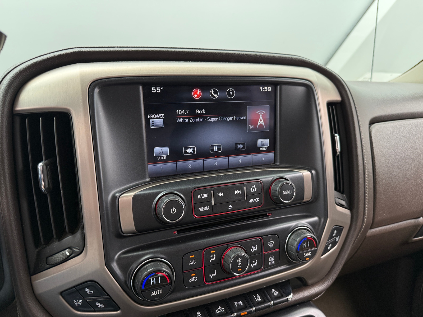 Thumbnail: 2015 GMC Sierra 1500 - 3