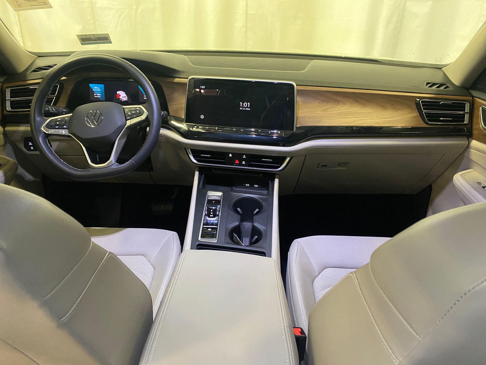 Thumbnail: 2024 Volkswagen Atlas - 2