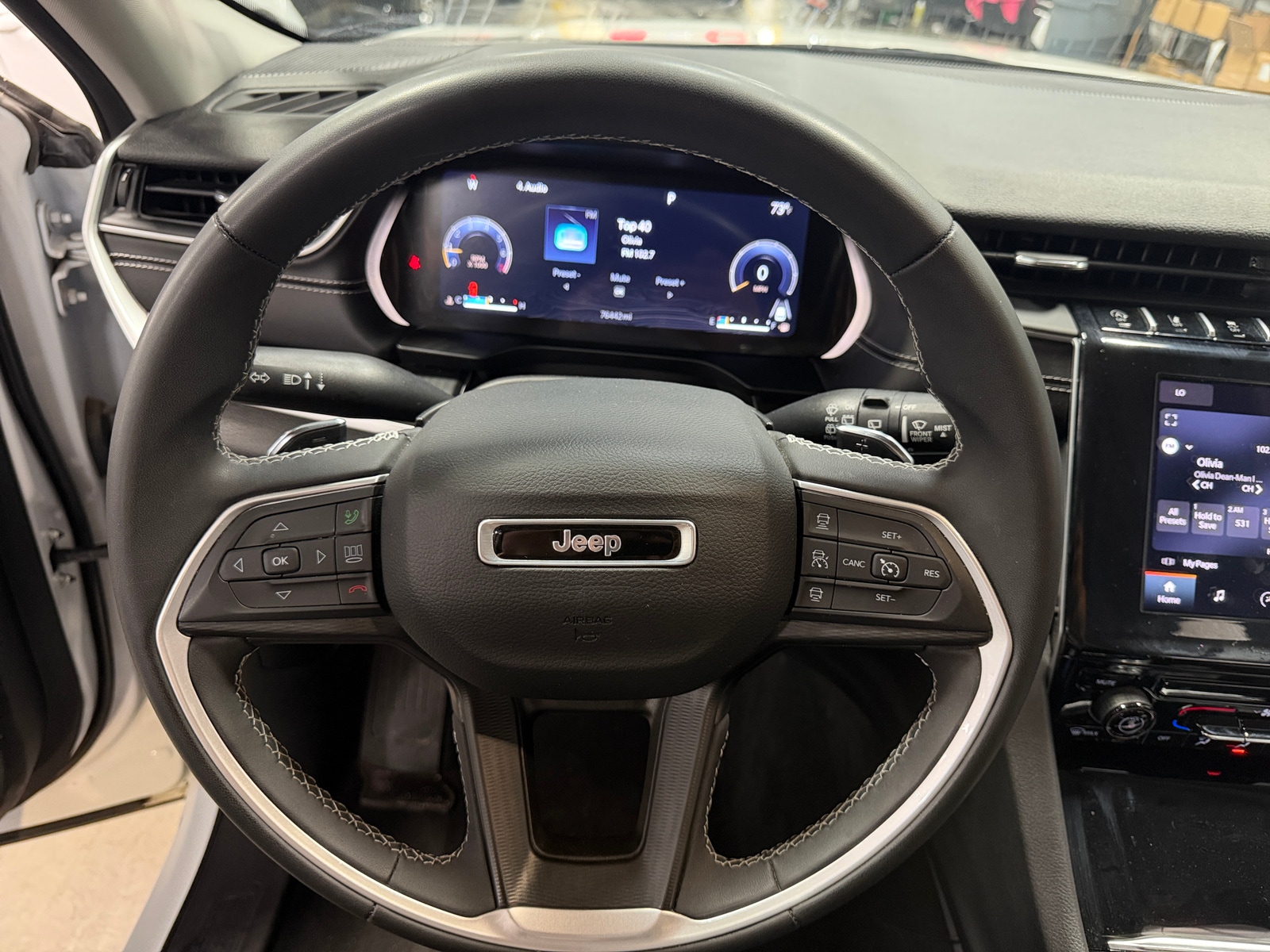 Thumbnail: 2023 Jeep Grand Cherokee - 5