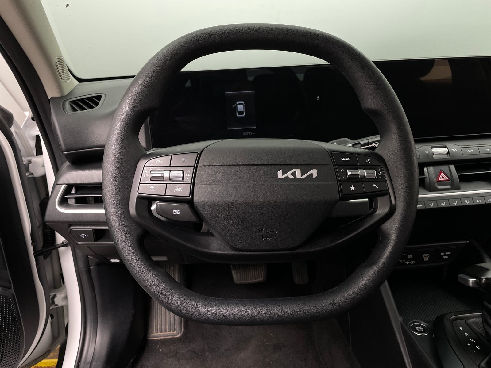 Thumbnail: 2025 Kia K4 - 5