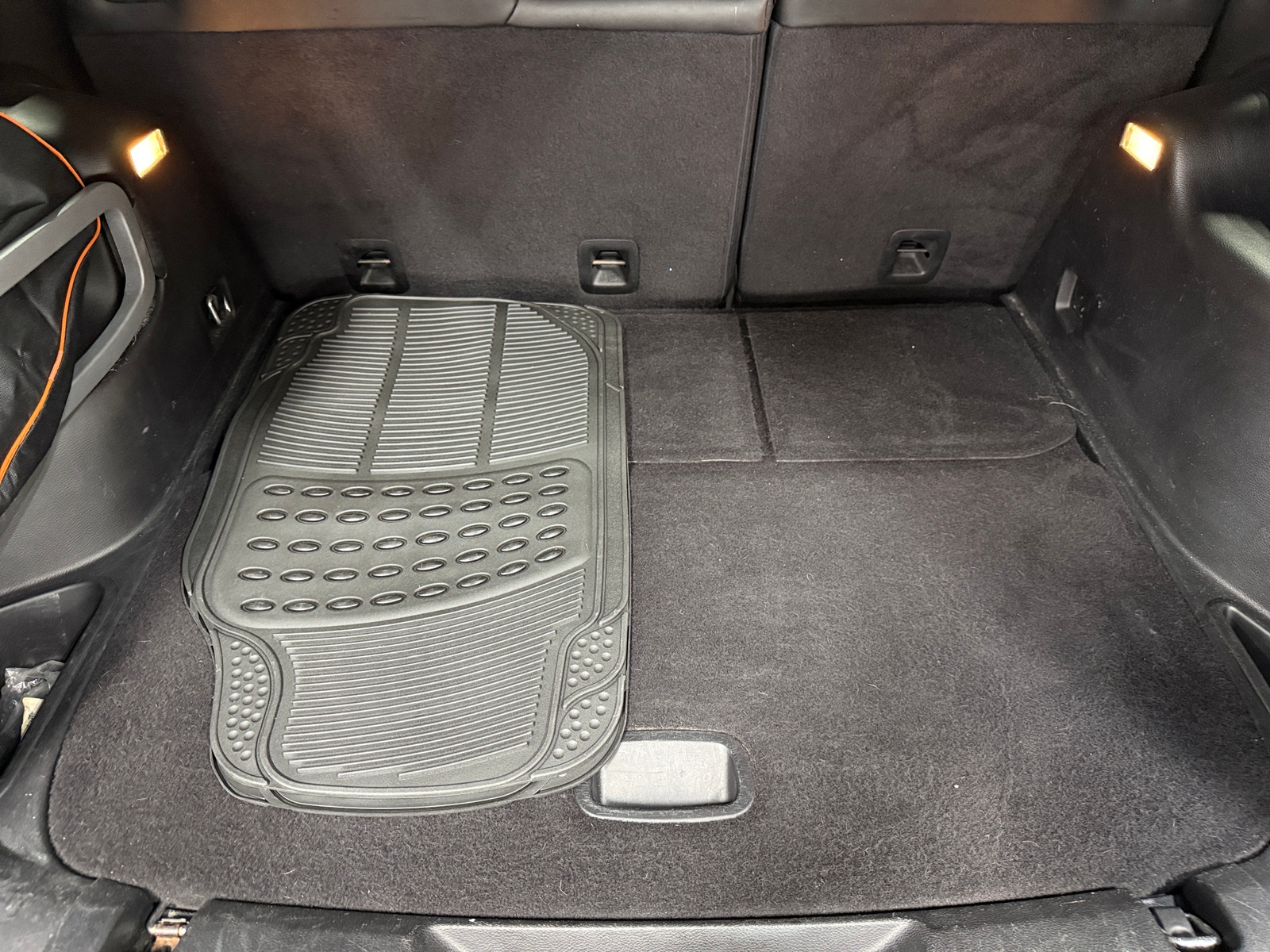Thumbnail: 2016 Jeep Cherokee - 7
