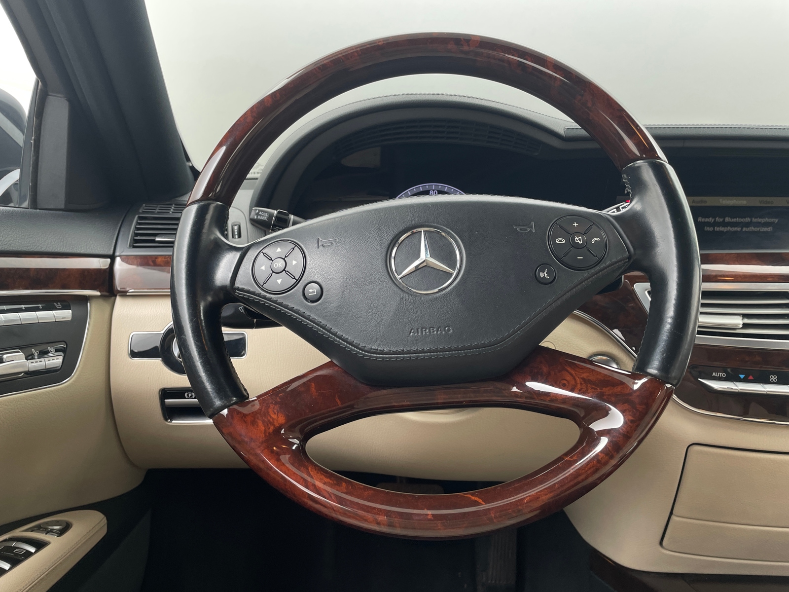 Thumbnail: 2013 Mercedes-Benz S-Class - 4