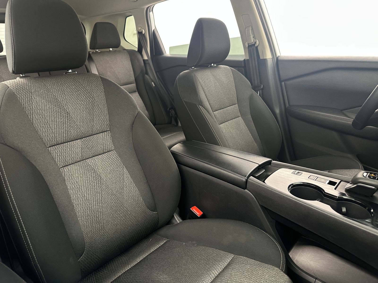 Thumbnail: 2025 Nissan Rogue - 2