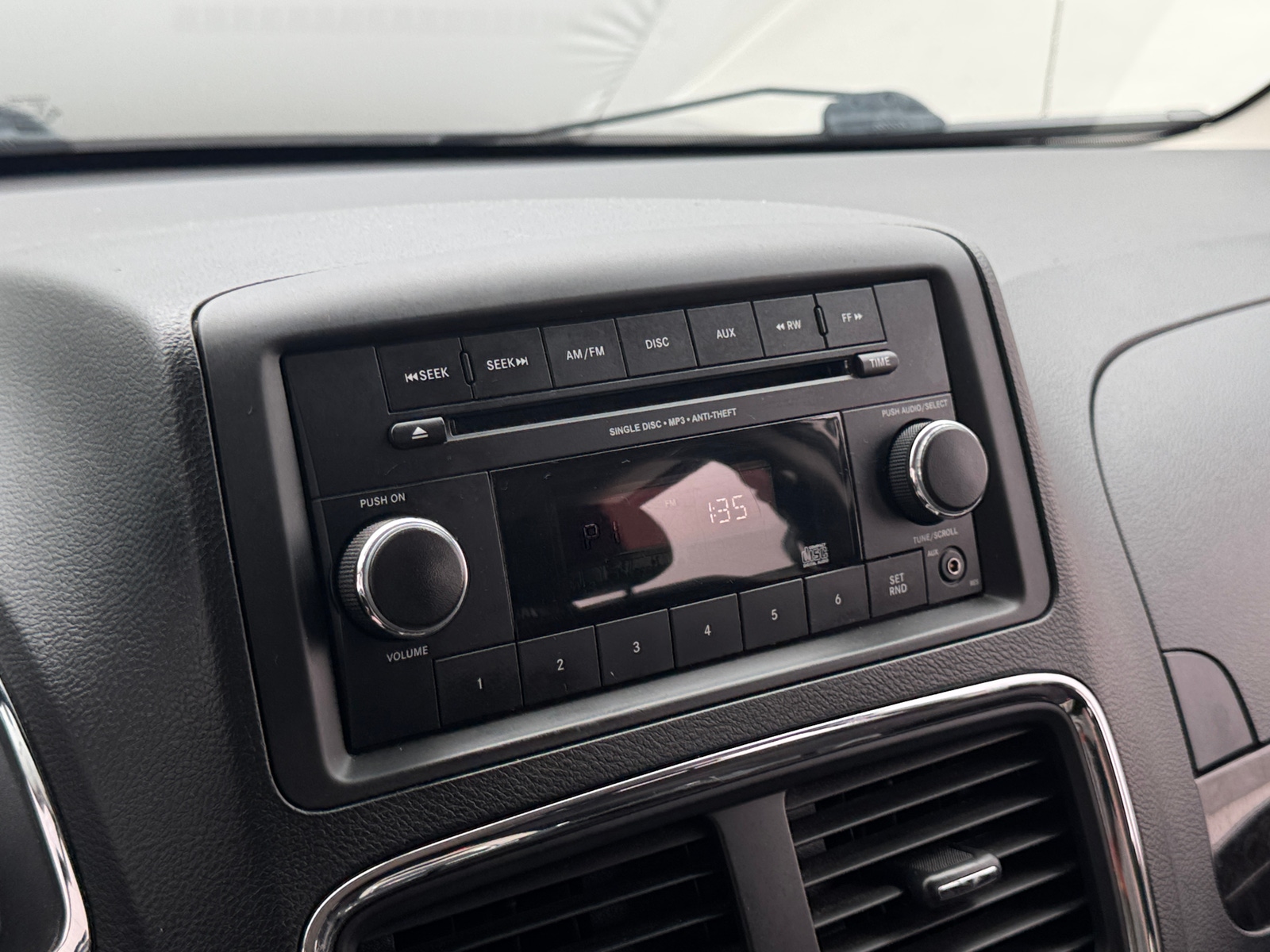 Thumbnail: 2014 Dodge Grand Caravan - 4