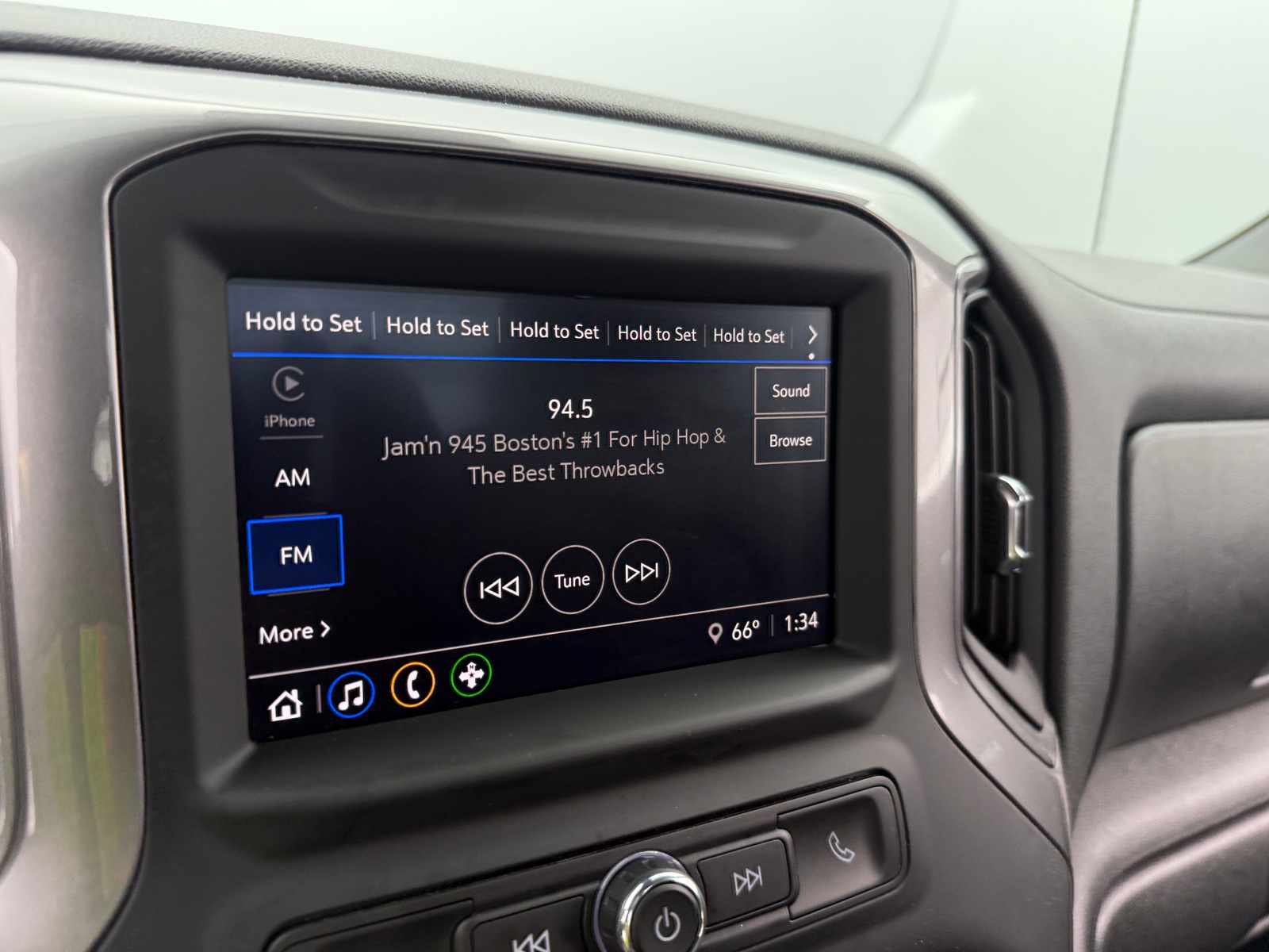 Thumbnail: 2024 Chevrolet Silverado 1500 - 3