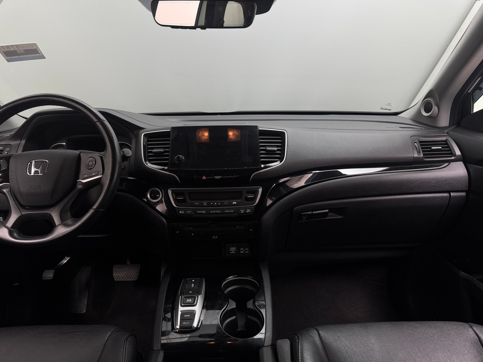Thumbnail: 2019 Honda Pilot - 2