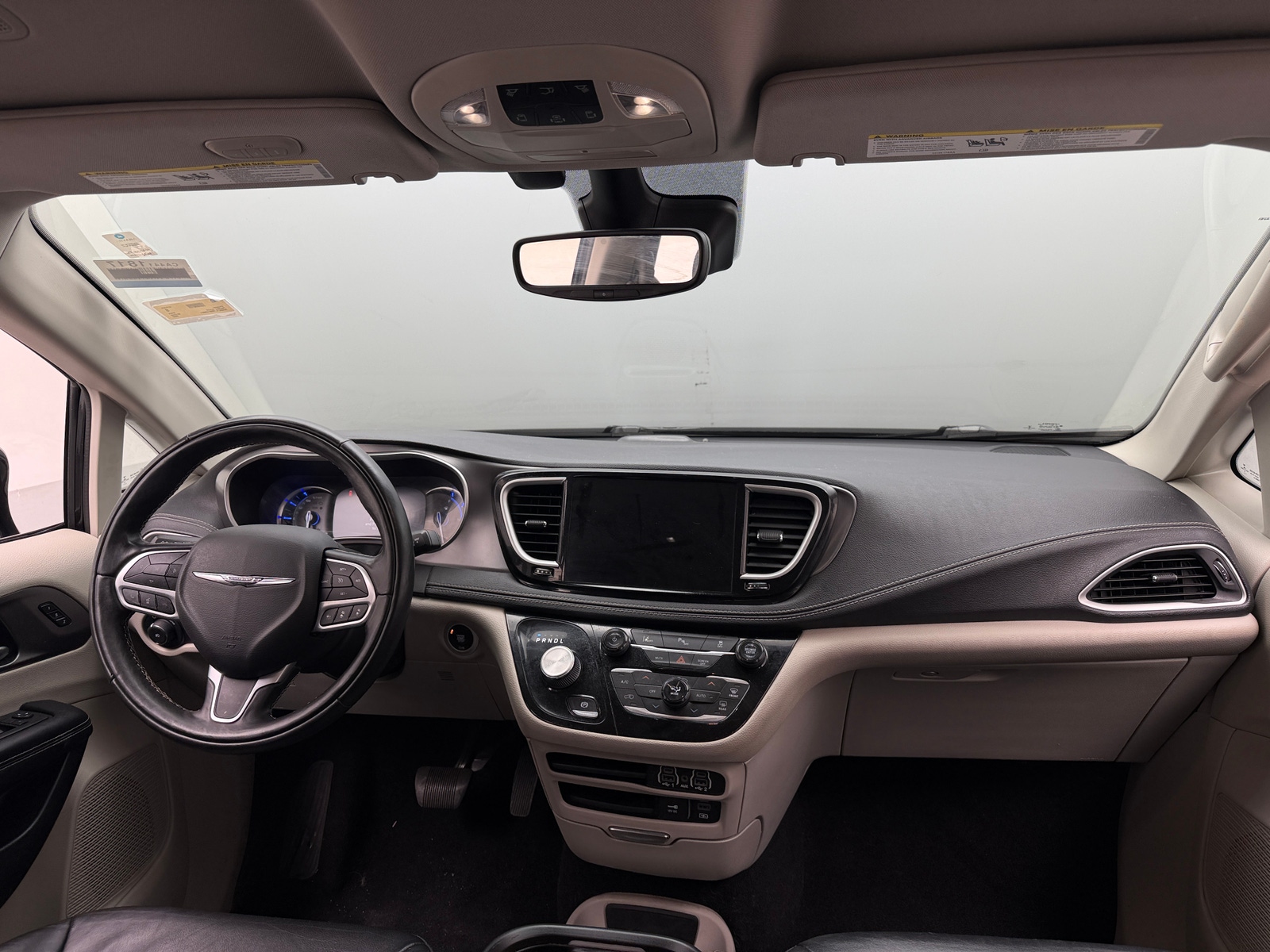 Thumbnail: 2022 Chrysler Pacifica - 2