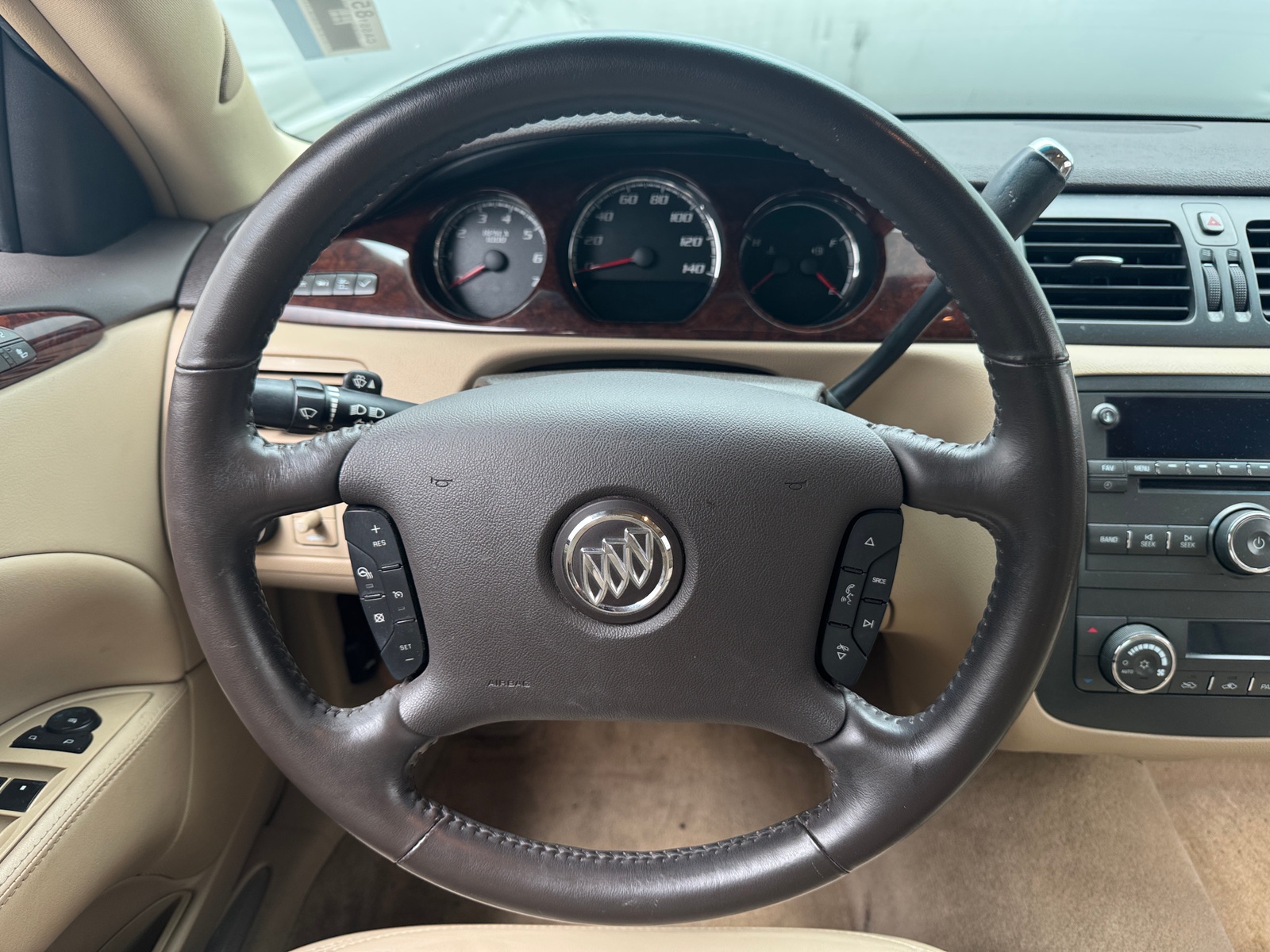 Thumbnail: 2011 Buick Lucerne - 4