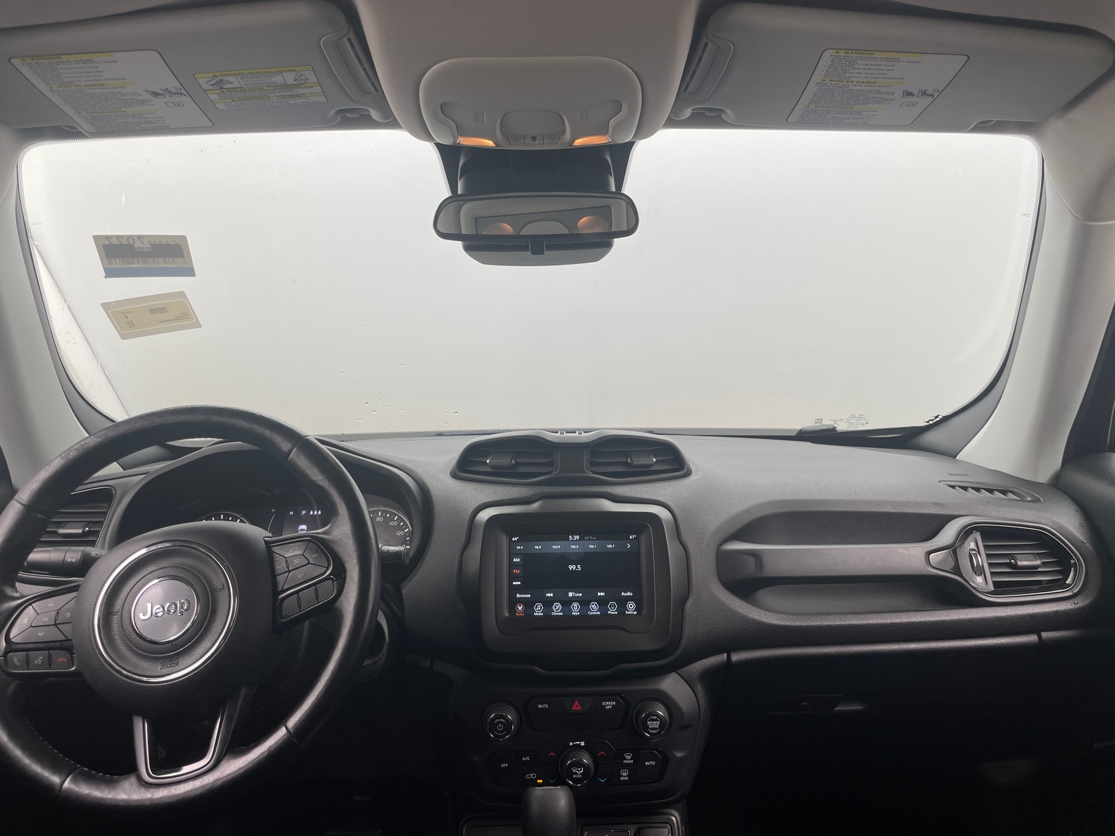 Thumbnail: 2019 Jeep Renegade - 3
