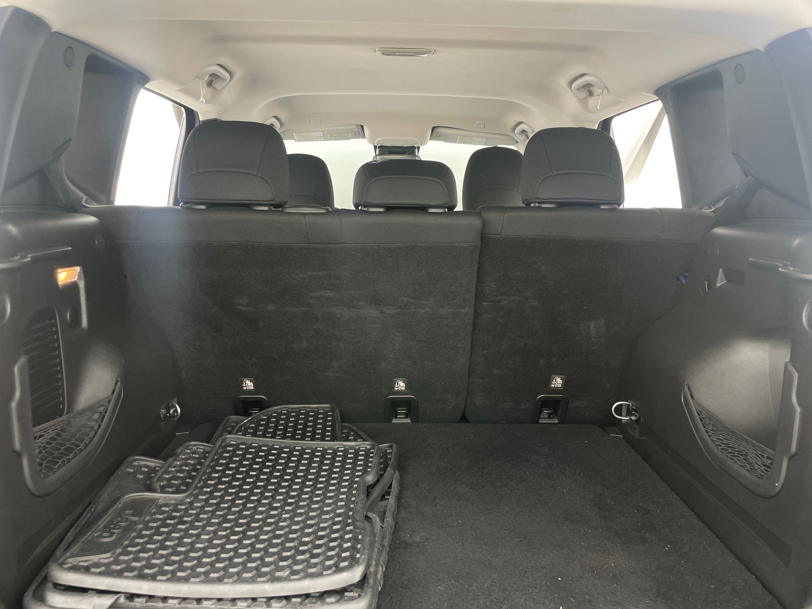 Thumbnail: 2019 Jeep Renegade - 7