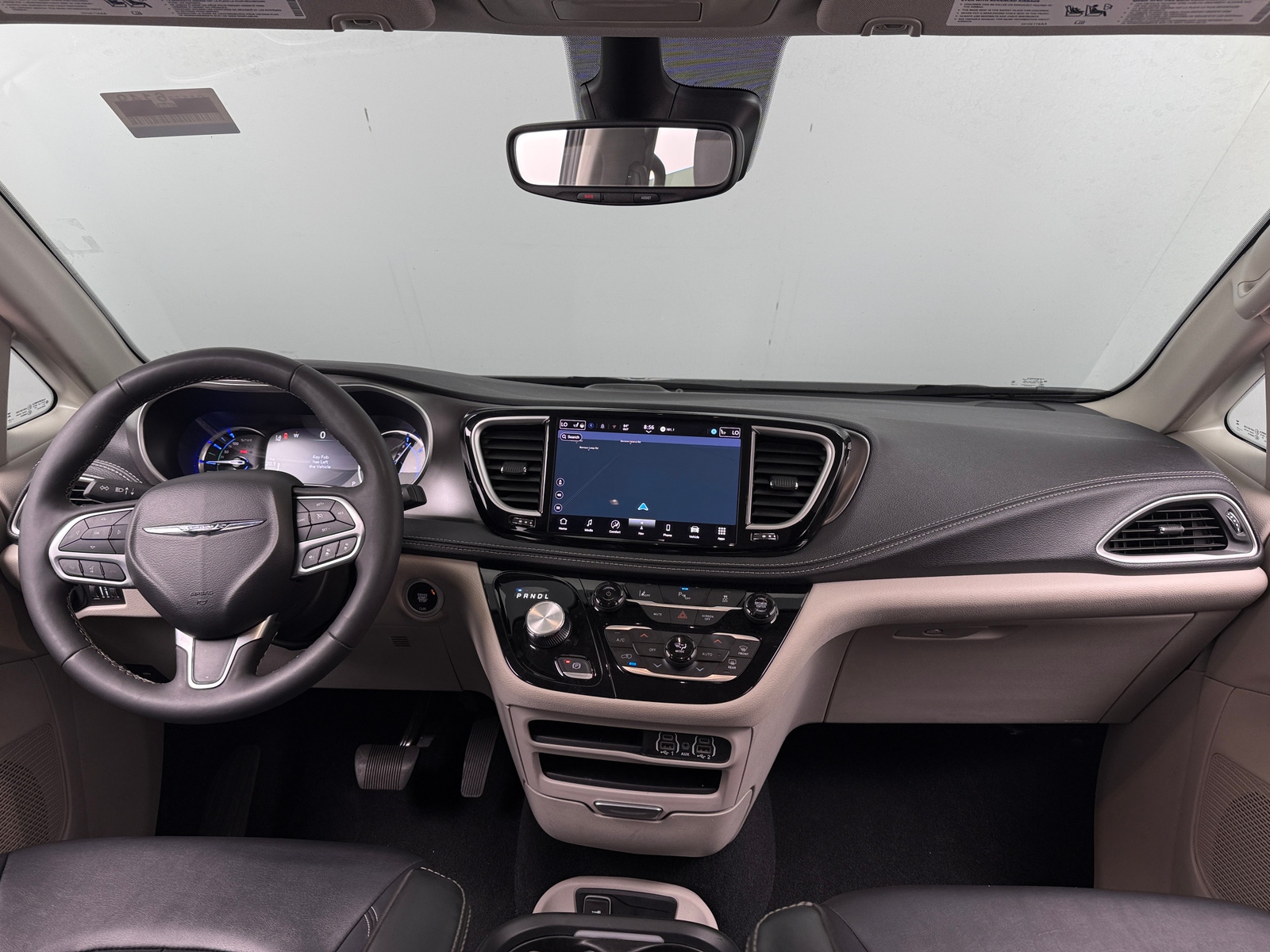 Thumbnail: 2024 Chrysler Pacifica - 2