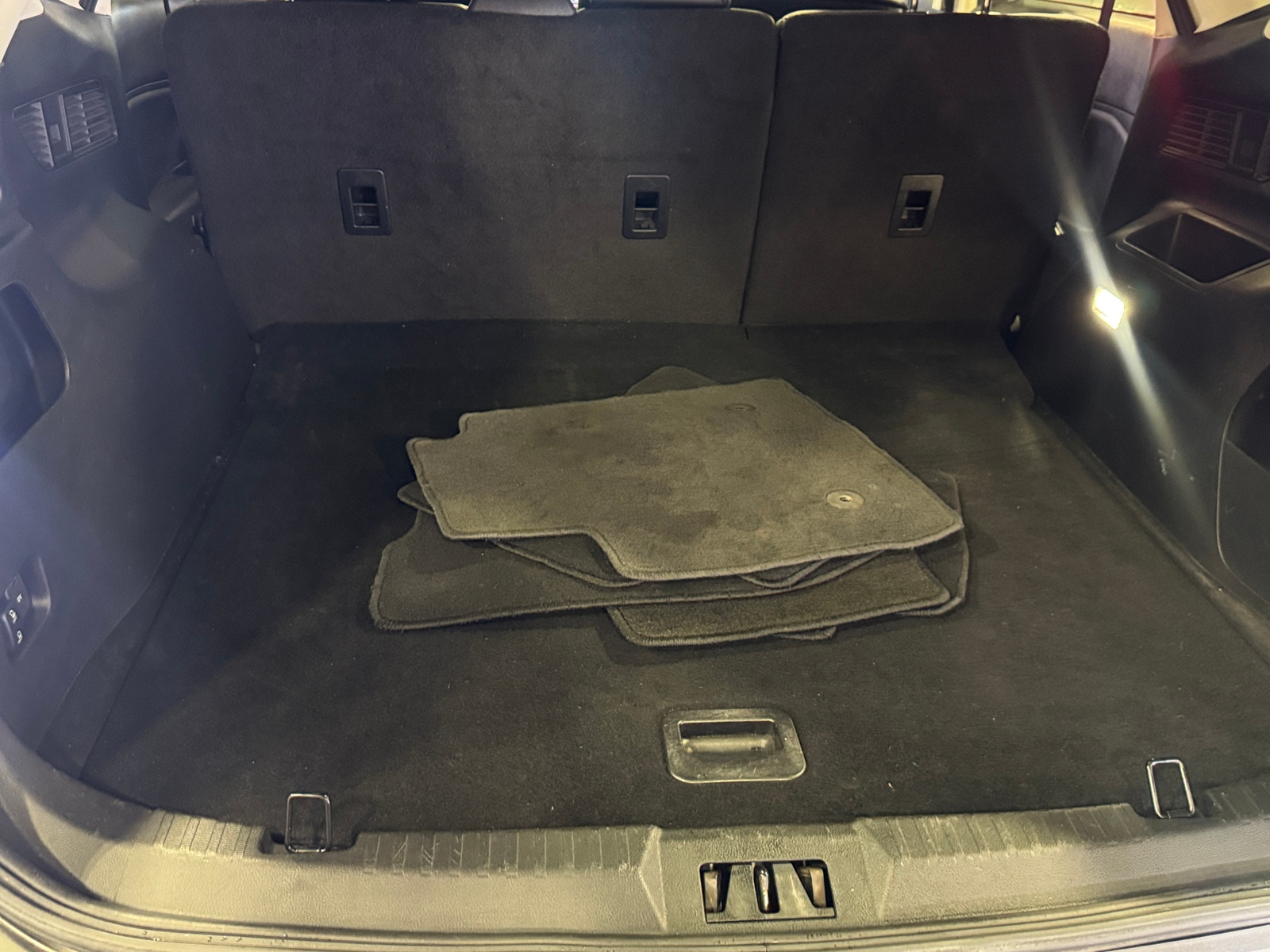 Thumbnail: 2015 Ford Edge - 6