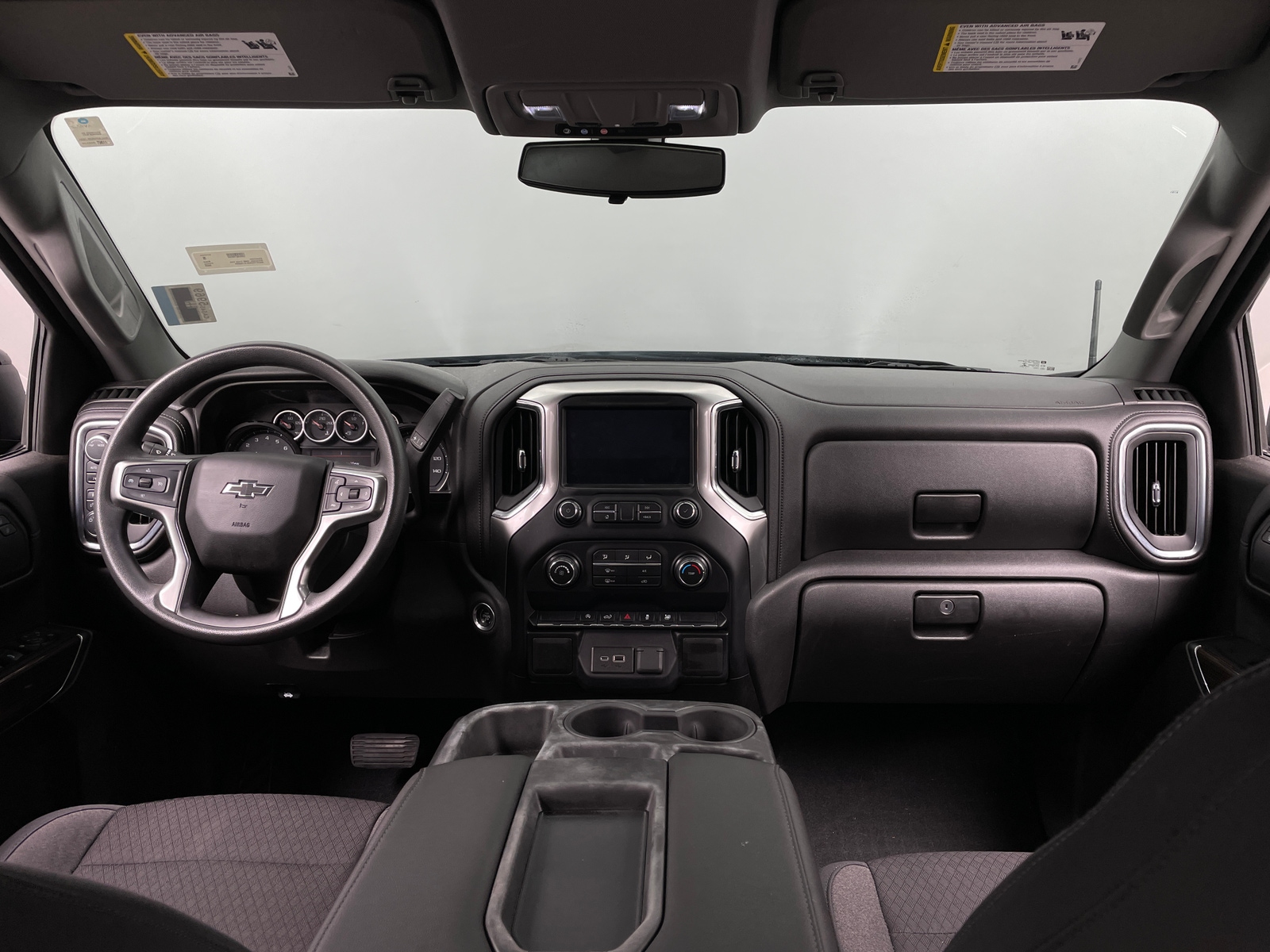 Thumbnail: 2020 Chevrolet Silverado 1500 - 3