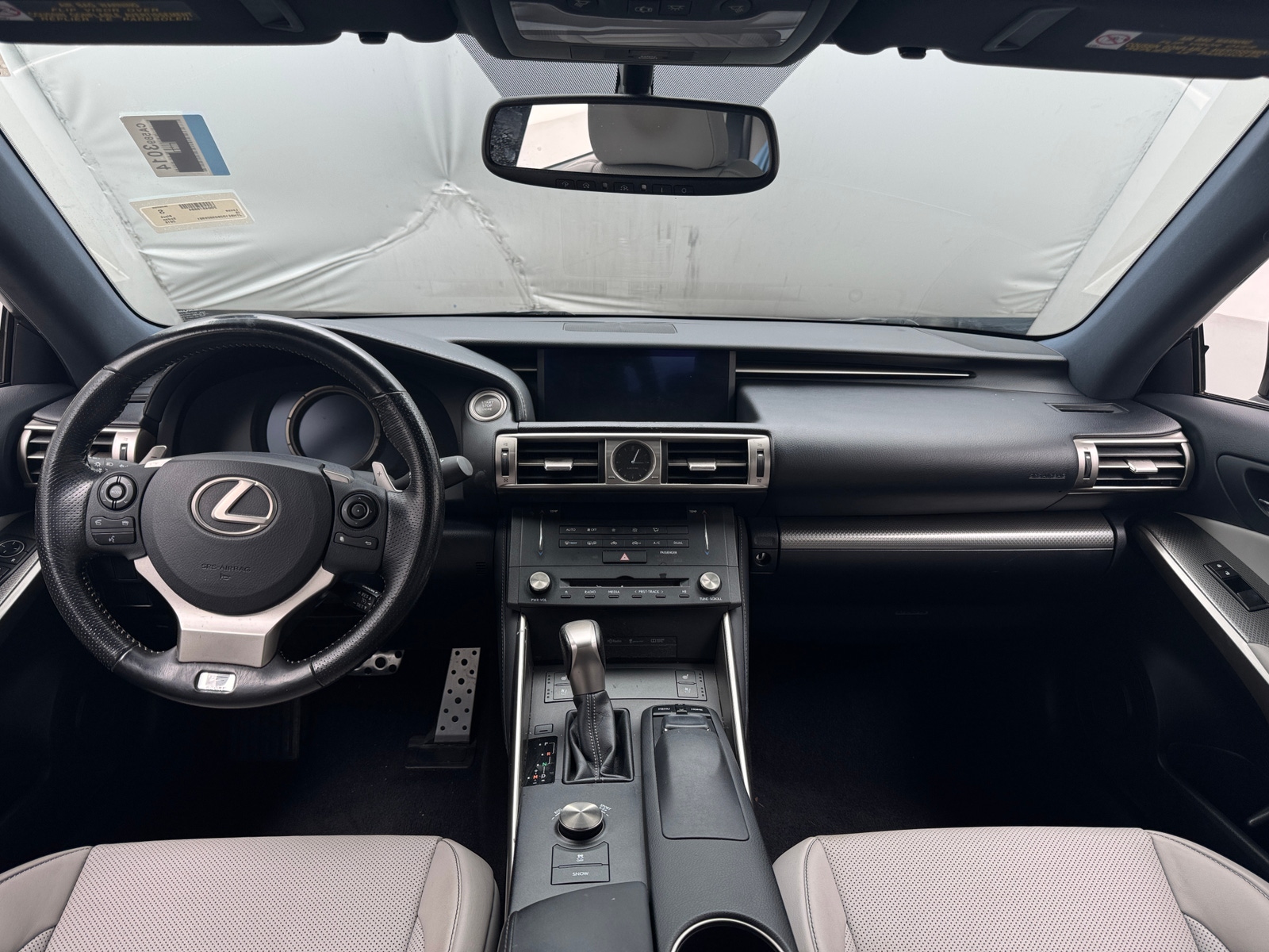 Thumbnail: 2016 Lexus IS - 2