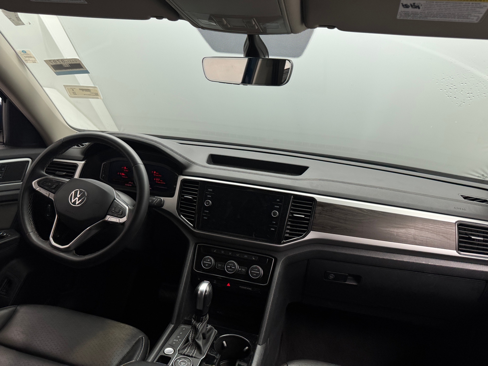 Thumbnail: 2022 Volkswagen Atlas - 2