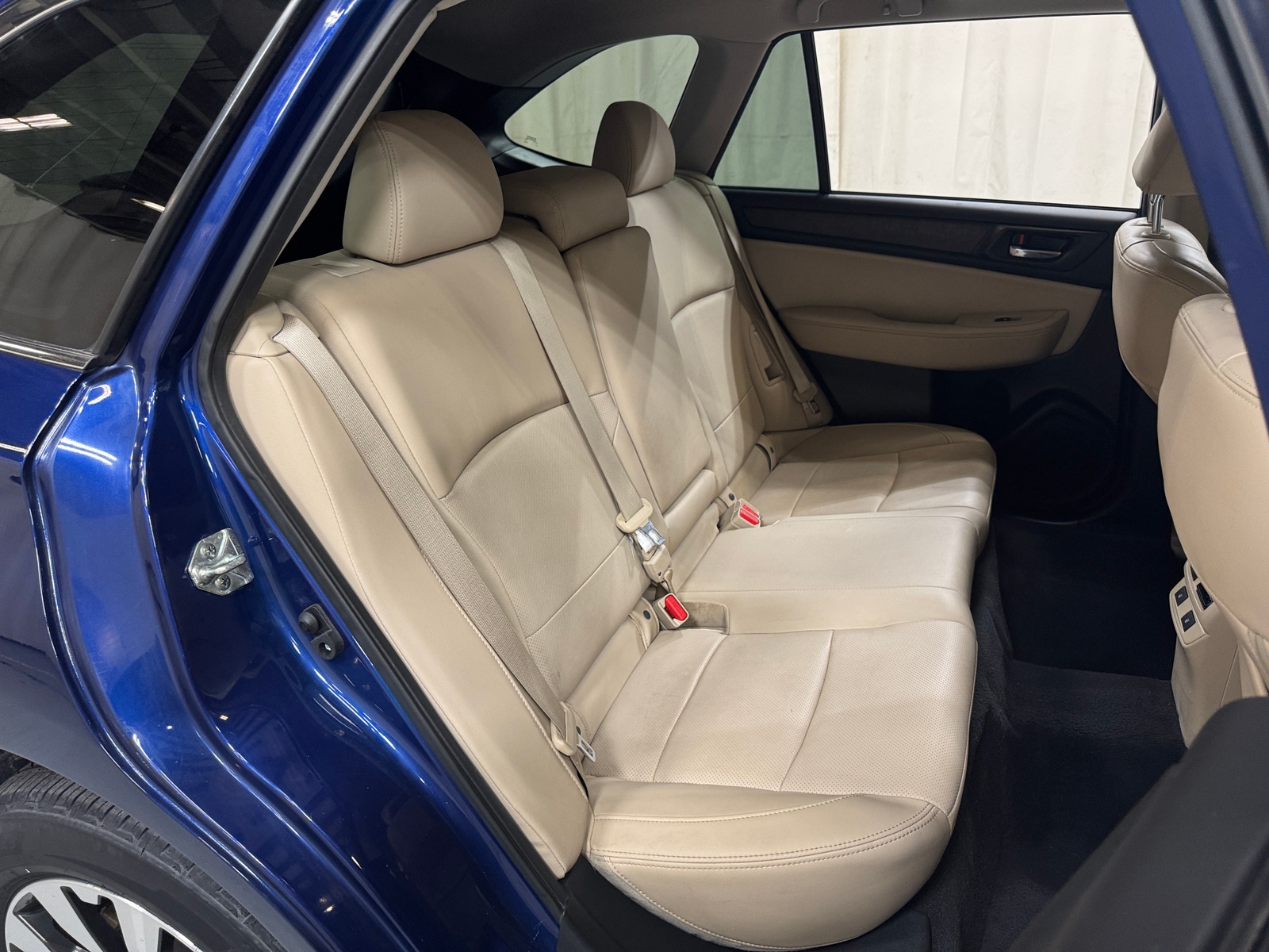 Thumbnail: 2015 Subaru Outback - 5