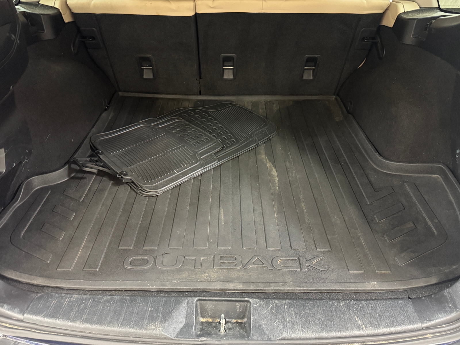 Thumbnail: 2015 Subaru Outback - 6