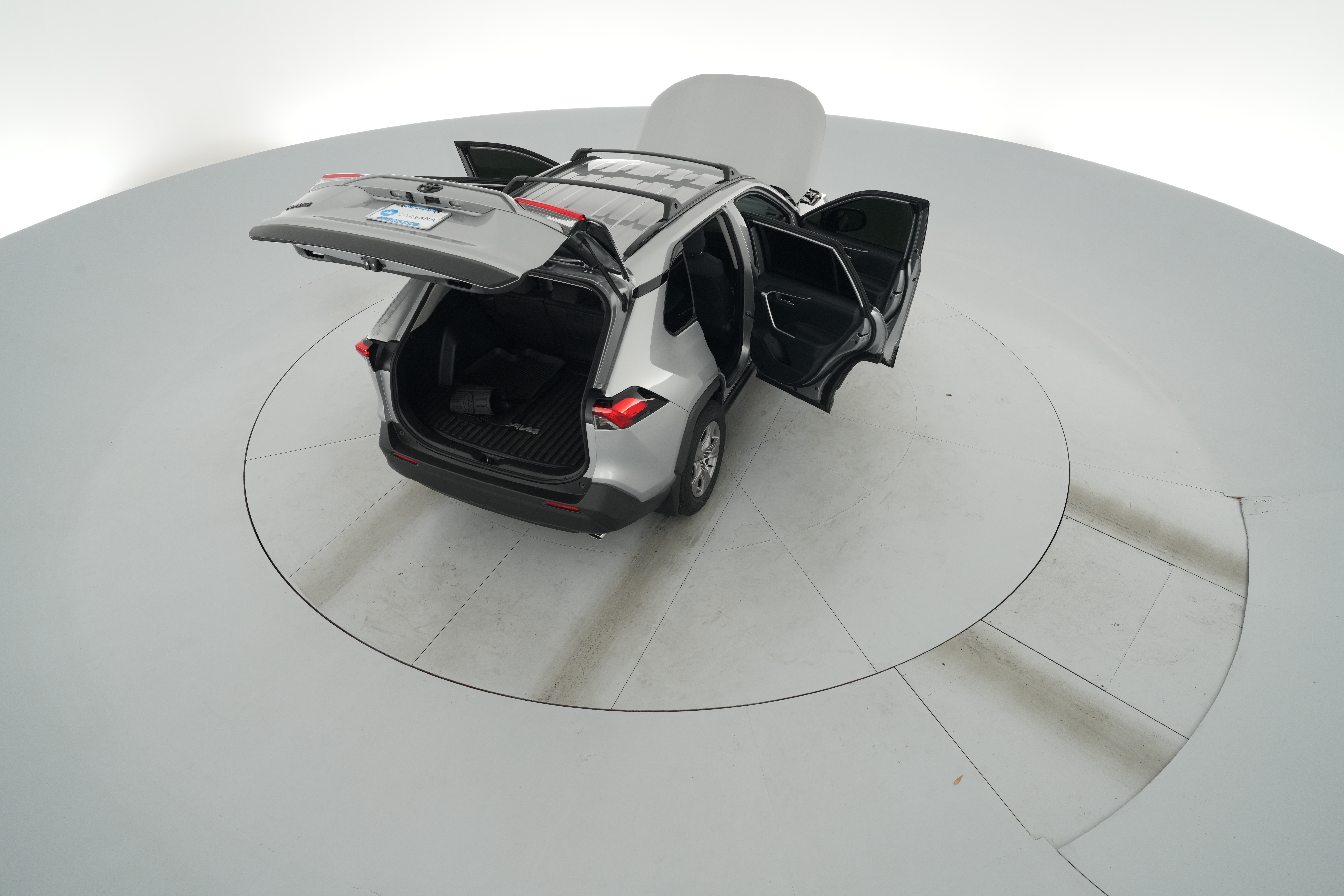 2025 Toyota RAV4 XLE - Photo 47