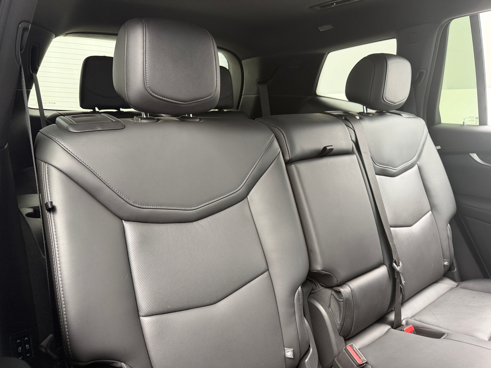 Thumbnail: 2024 Cadillac XT6 - 5