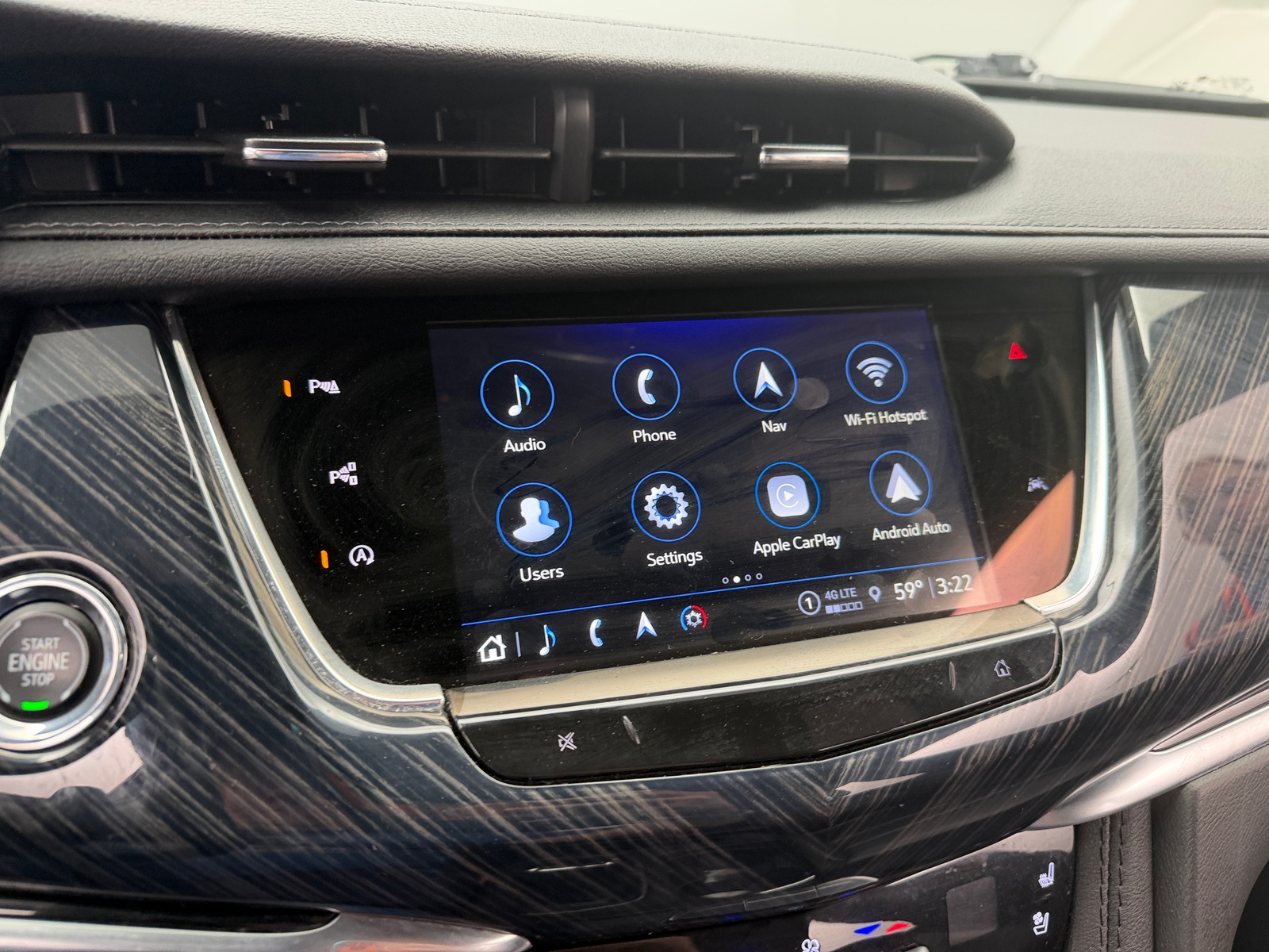 Thumbnail: 2024 Cadillac XT6 - 3