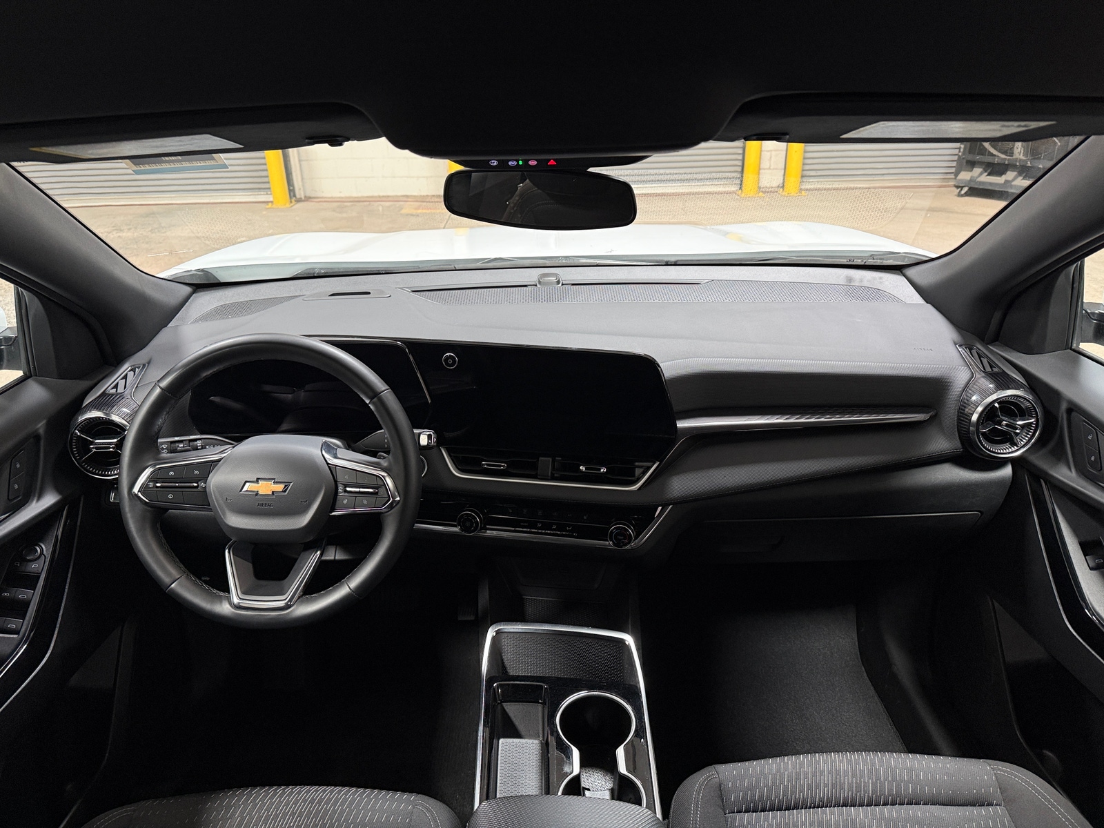 Thumbnail: 2025 Chevrolet Equinox - 3